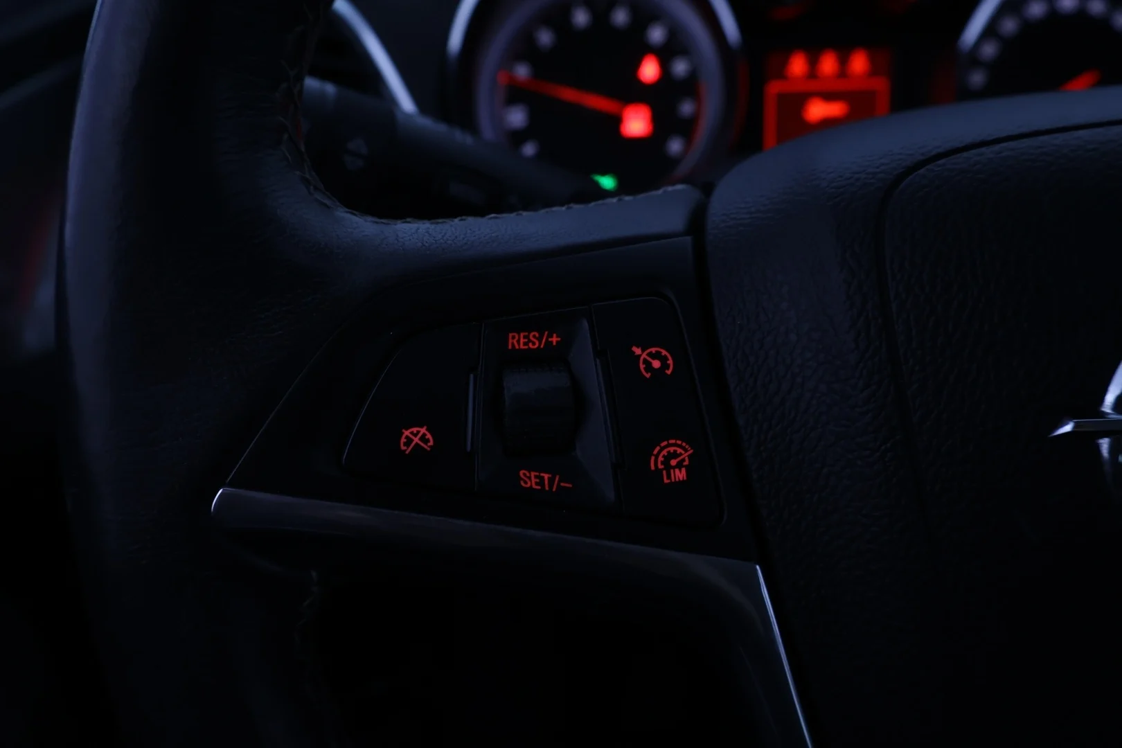 Car Image - 6V9iVRPigzbH1t1n5pW7gL