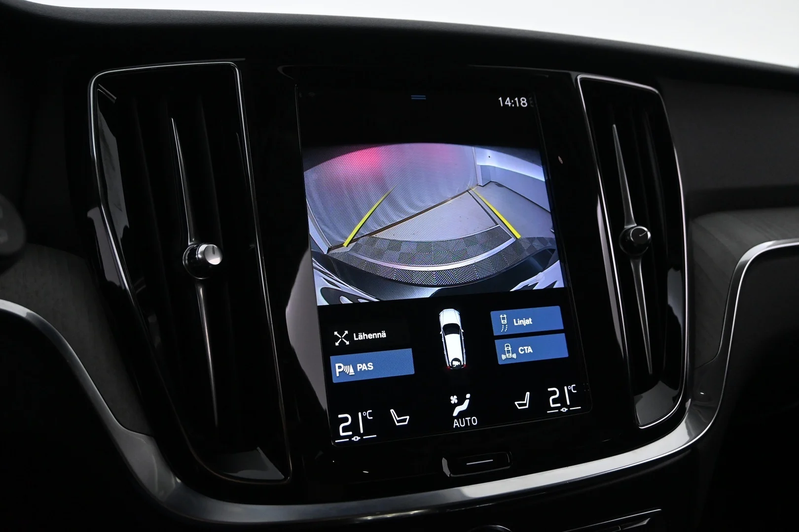 Car Image - 5SB8ZeXvJ8Wu8ZmbTx45Pv