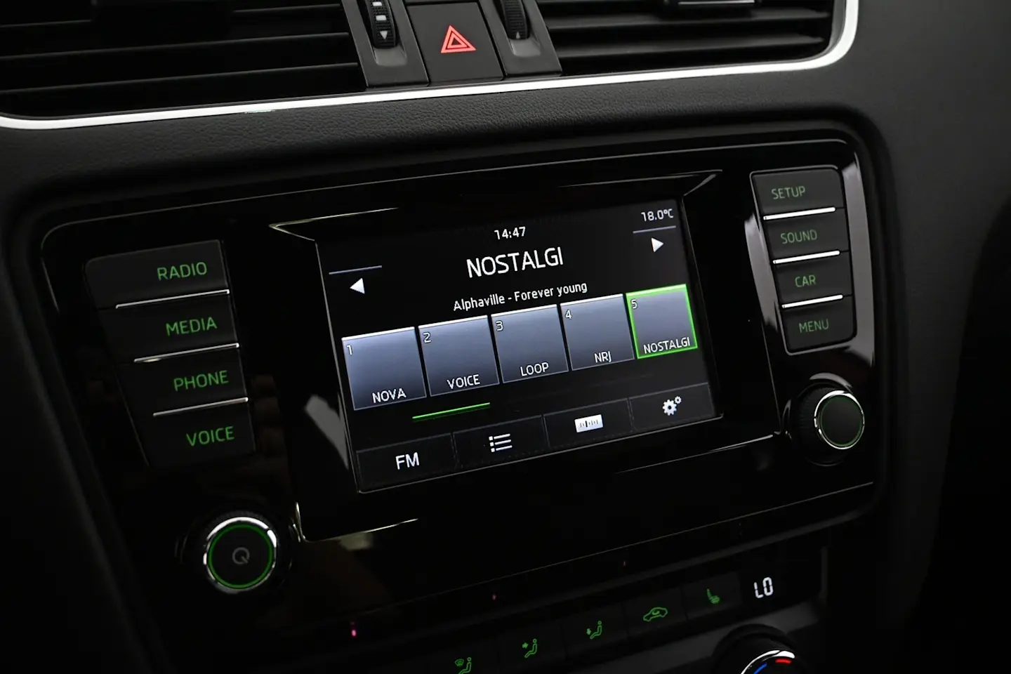 Car Image - 781GFN3ZSYPGylXIAJVXz8