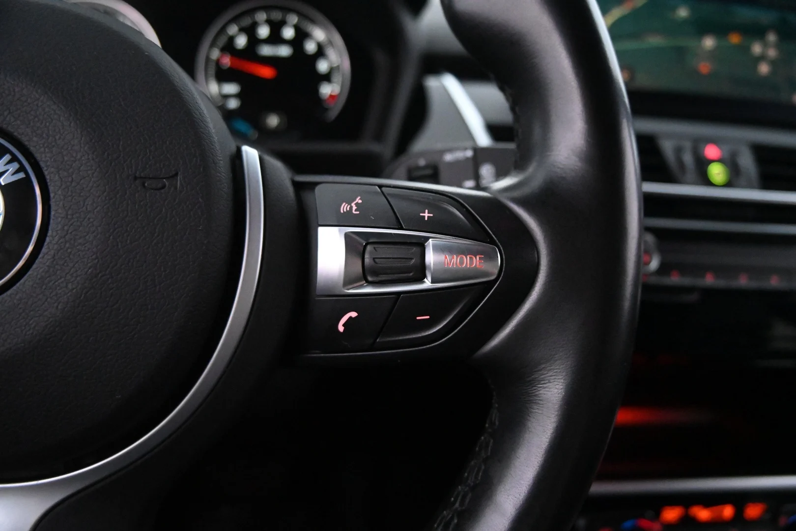 Car Image - fIZ03KGN7Mu4uGEDF4Ukw