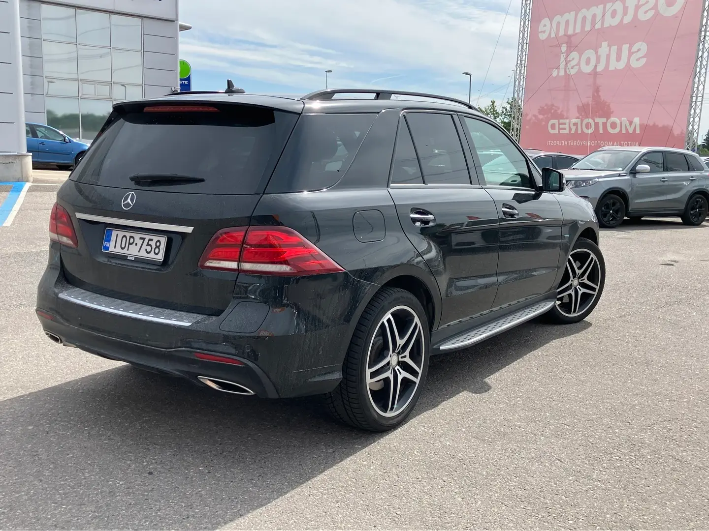 Car Image - 3MRHa1dWaYUwPSMJQcGK30