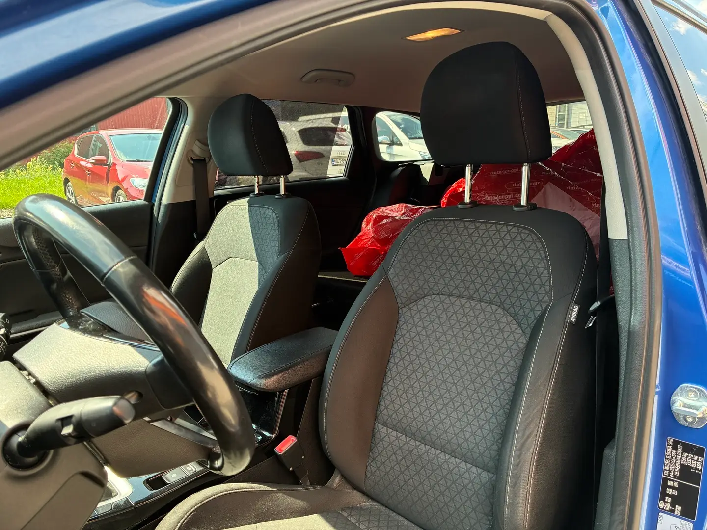 Car Image - 2VW5gh1BYjAUzmClL2DnEC