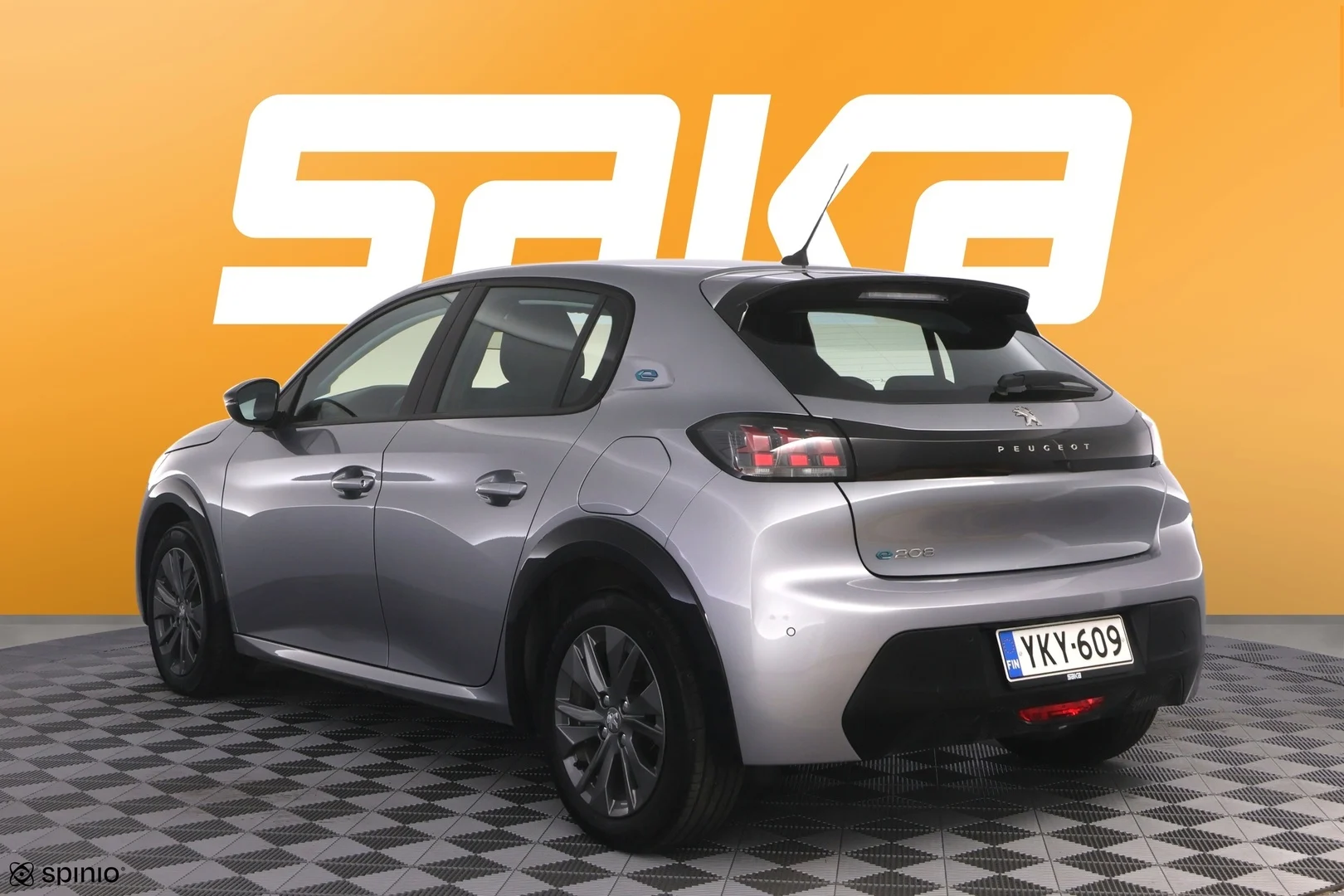 Car Image - 54IOylU8BRAnxJlBva0a55