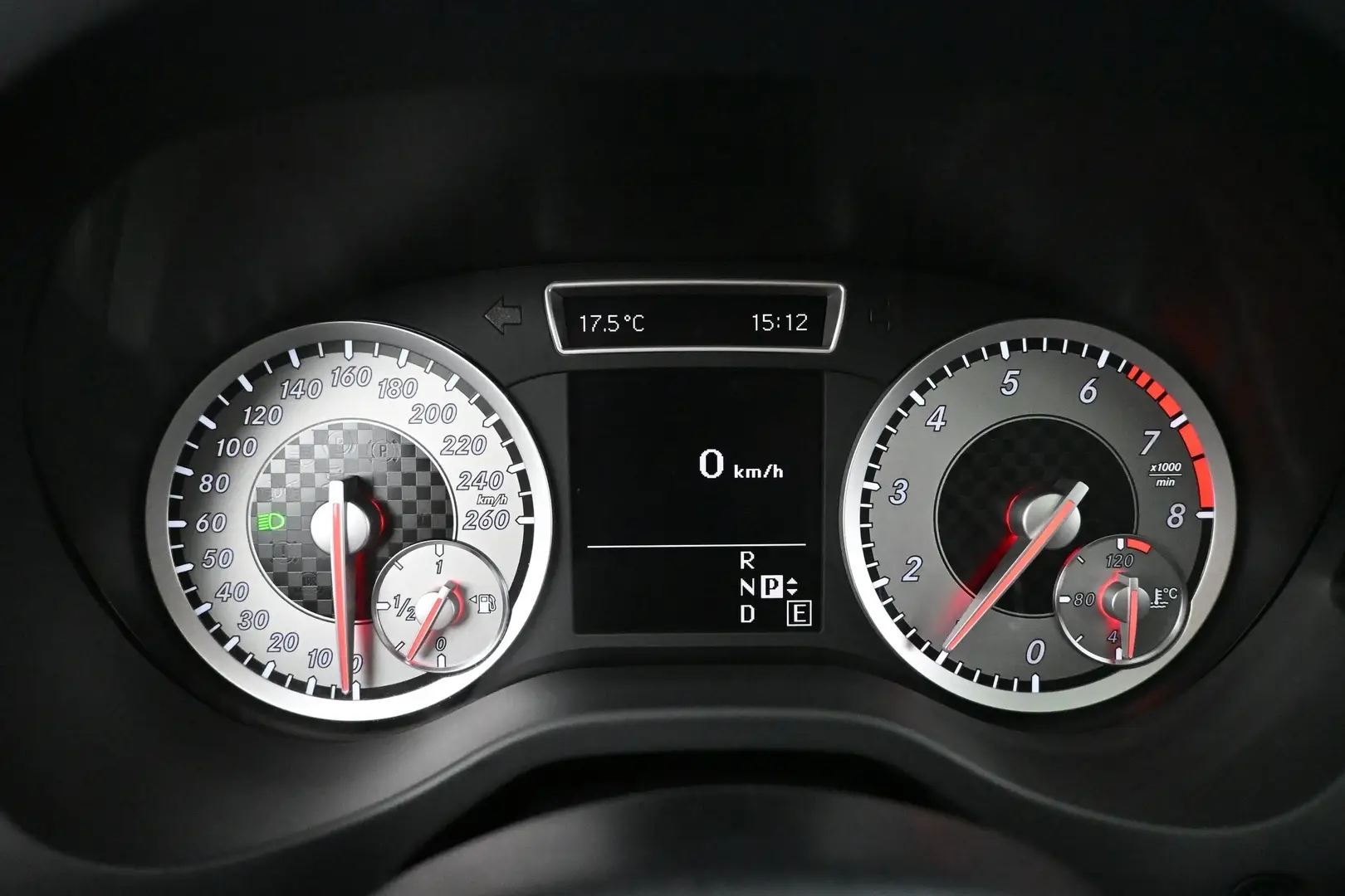 Car Image - CdHWxLMcfTzgBgPoOFqo9