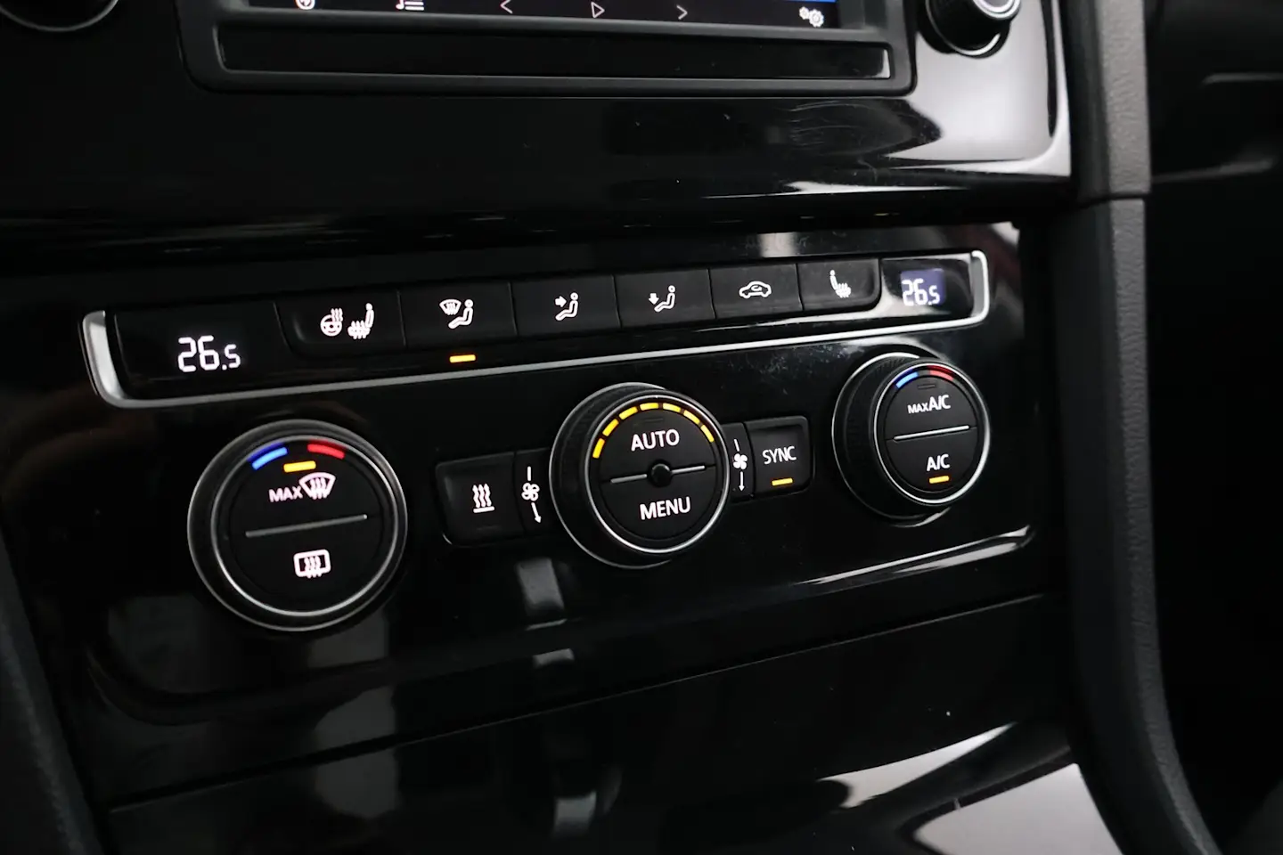 Car Image - 5uQHB8fr855i52ywVKV1gb