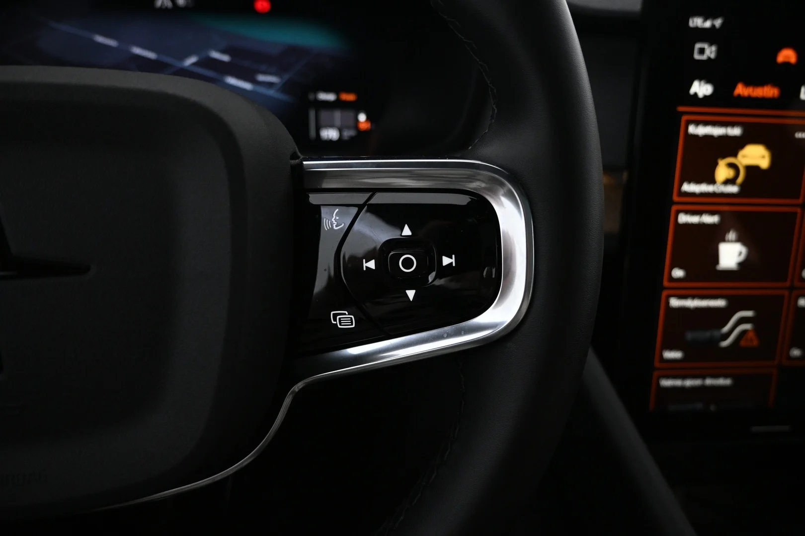 Car Image - 2vcwRA3WHmbOmgCN8Ns36M