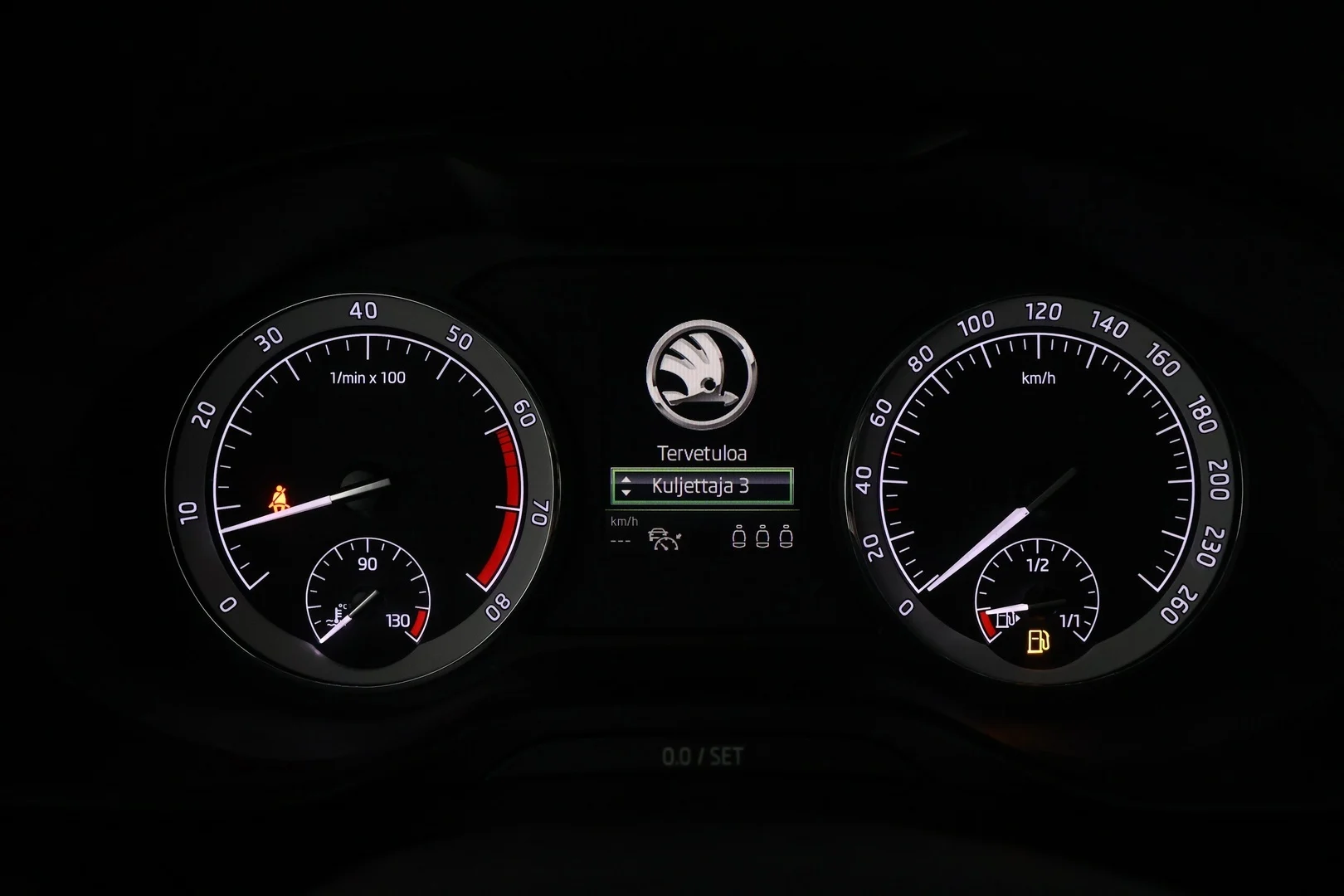 Car Image - 6RZdYRiFbbuujyuKIgj25Y