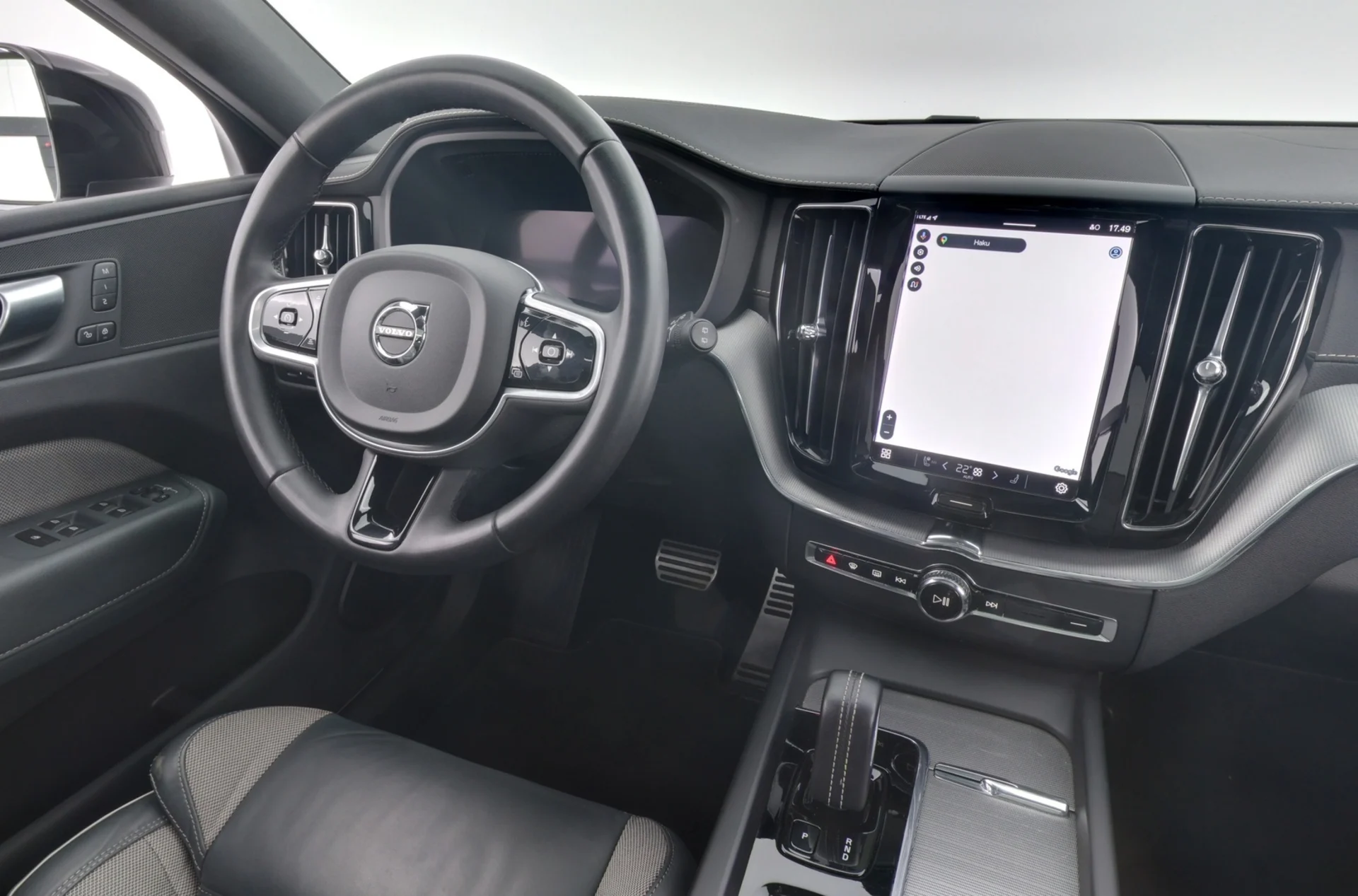 Car Image - 4LNRrA6vgtepW90o9H7vlx