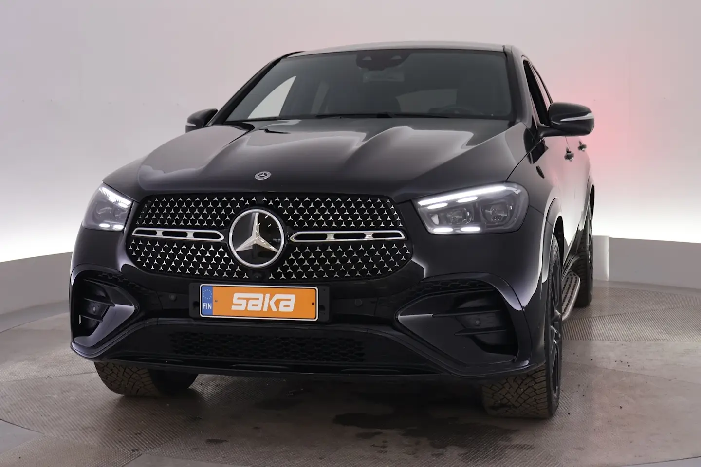 Car Image - zSMg2ikQm8q8U04Lr5DDN