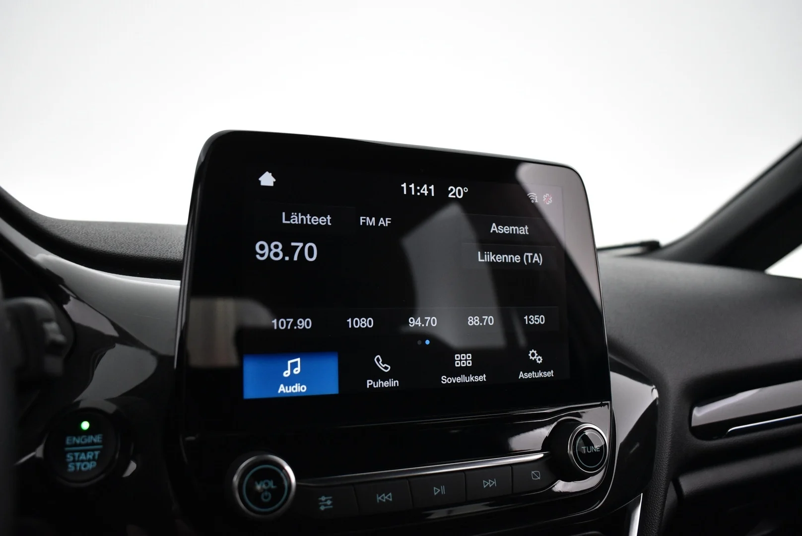 Car Image - 2HlfQZX8KvKhwKJtju3MEG