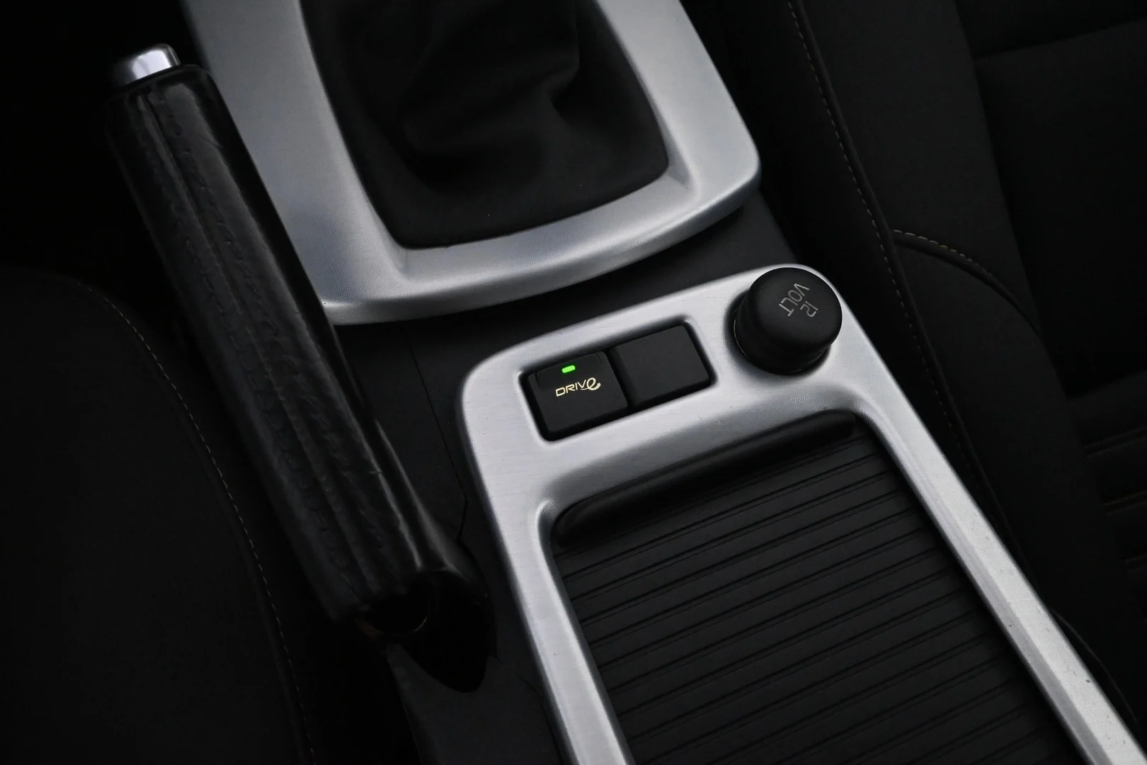 Car Image - 7jPw7GggYIExtcMWCP9b1M