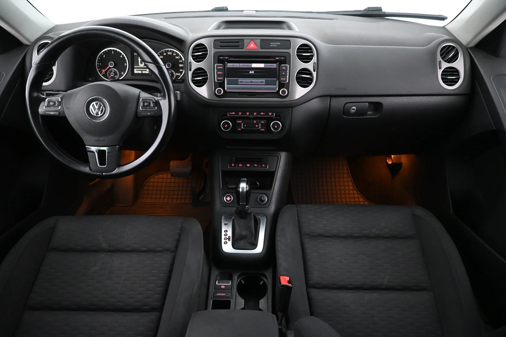 Car Image - 5JGv8hNTzPsQAuT4Xvej22