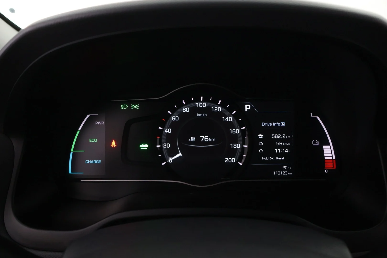 Car Image - eacp2xgaY5VYMUVGg7vHZ