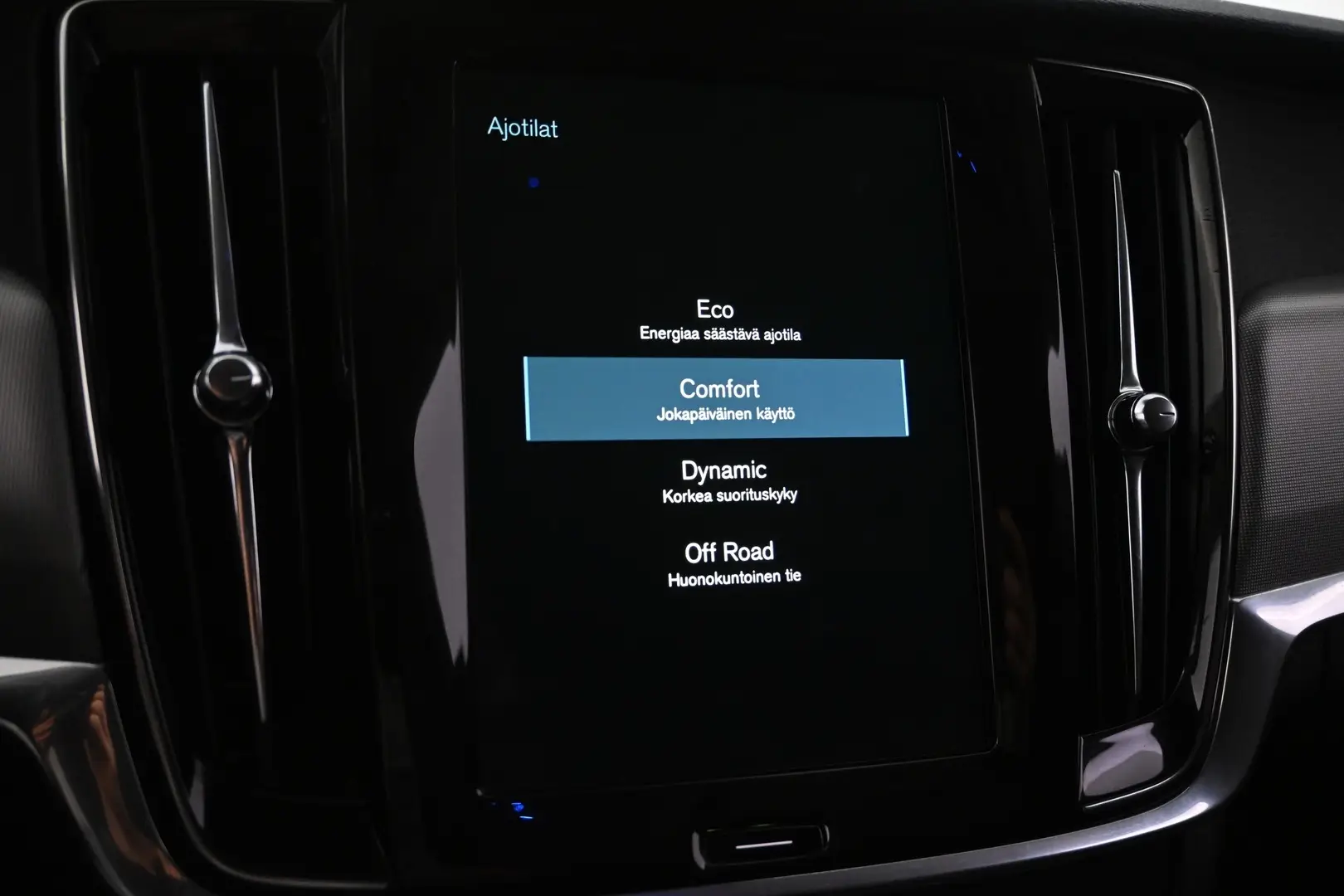 Car Image - 3Qxe9gj0TGsVQkqewX8rca
