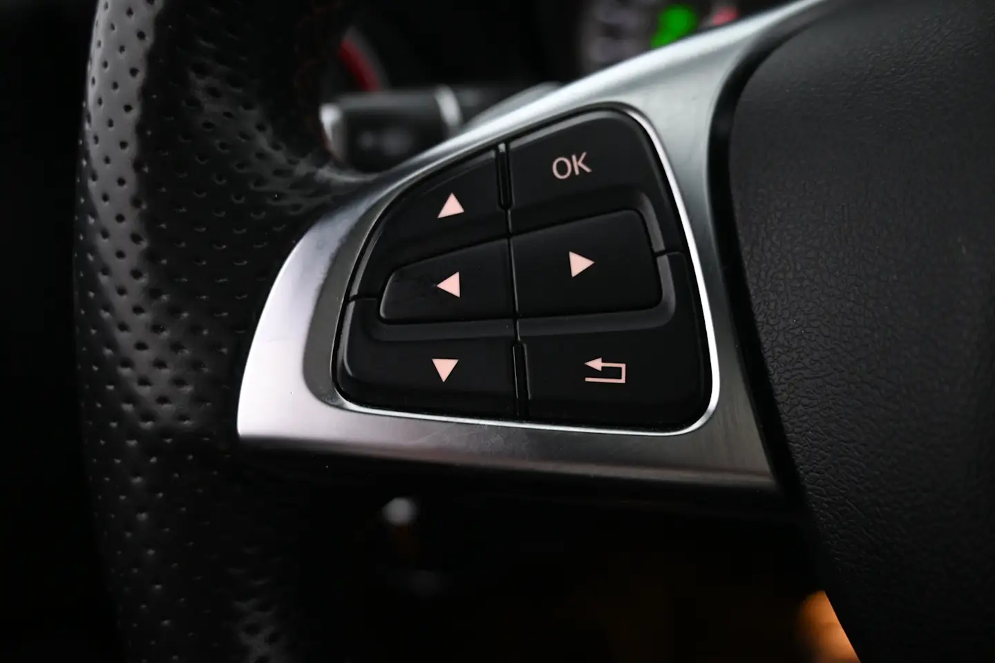 Car Image - u6eC6VTXMlssJaaSaWBAt
