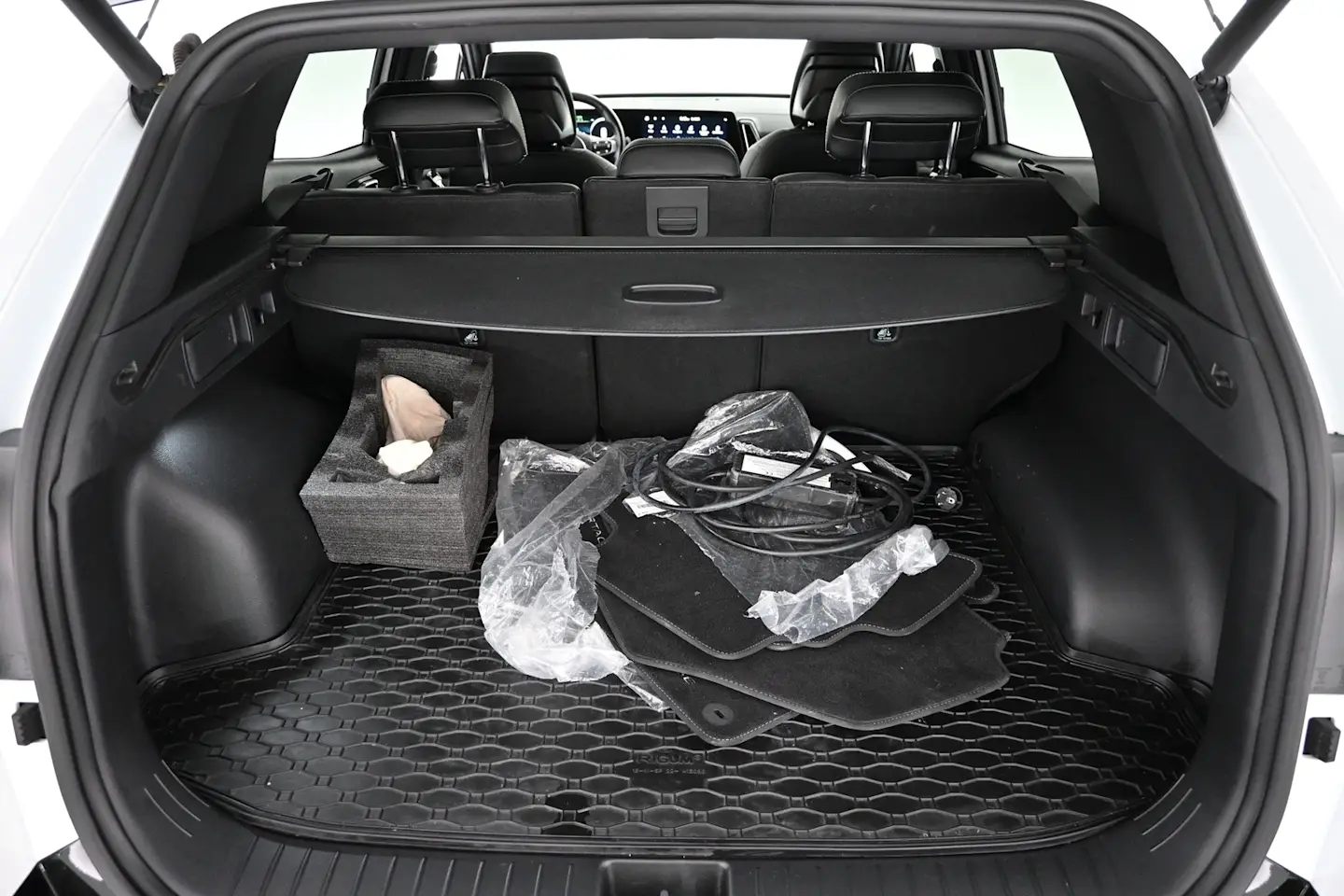 Car Image - VZdarcnUeipgl9rzZl0cj
