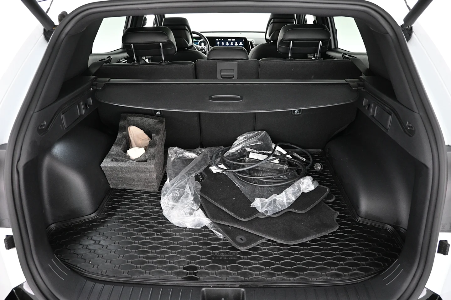Car Image - VZdarcnUeipgl9rzZl0cj