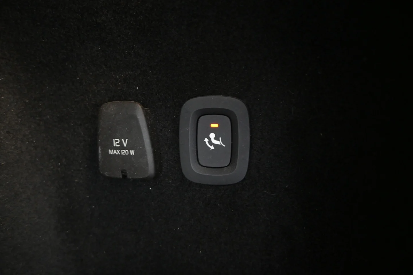 Car Image - uDDOUX4sCfxrj5MZD8XOL