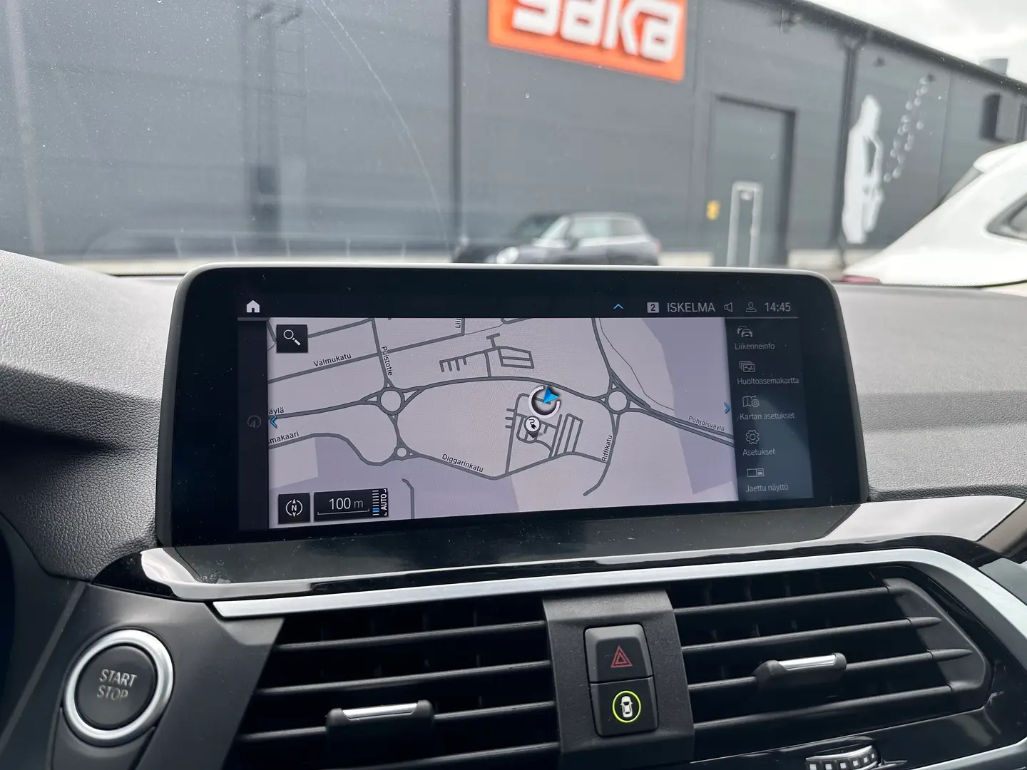 Car Image - 6JwqVHI8ejIK2a3Yksb47v