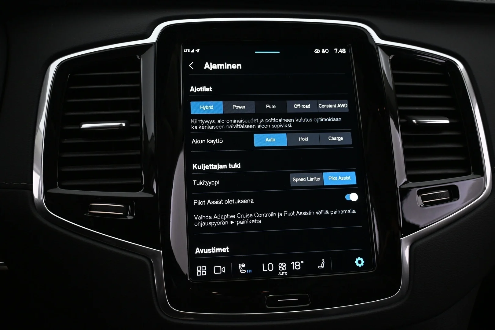 Car Image - 5s9sqenR8dQAU9tOZxDl5I