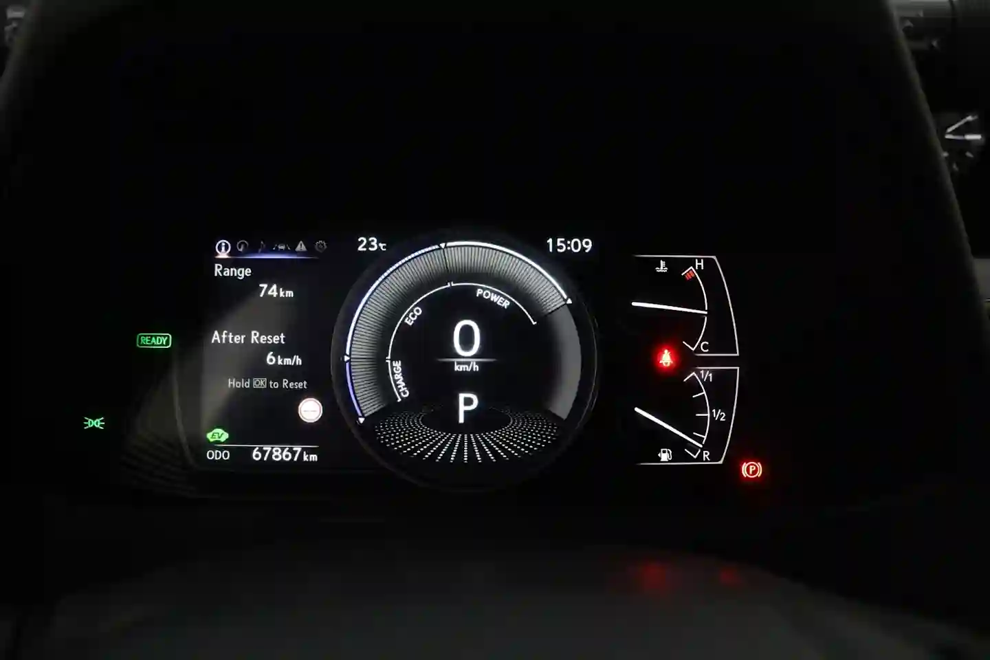 Car Image - 5W3fYYVt907P4hv1aem1RE