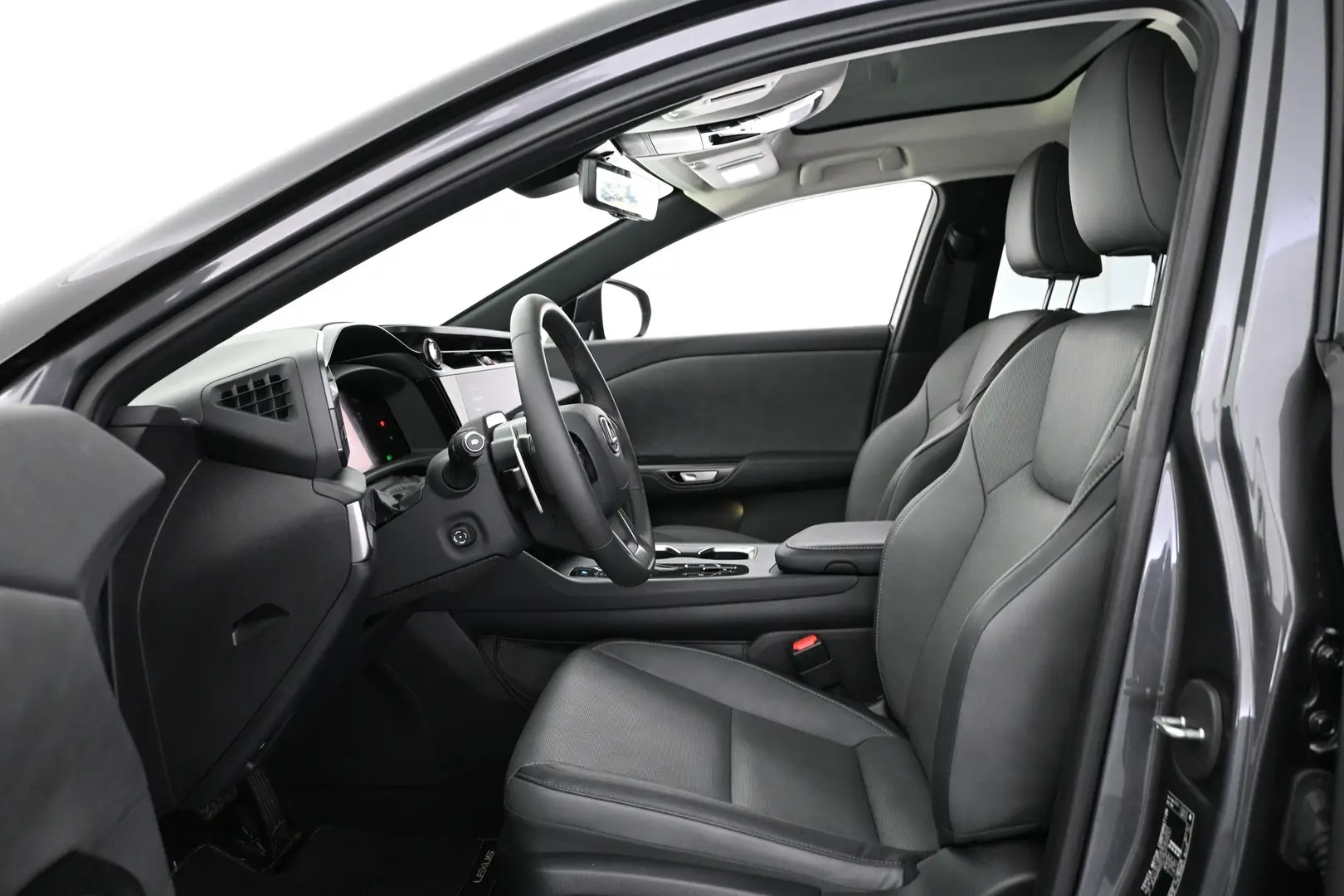 Car Image - 2yuApE4F2m7xm6dGHTB42C