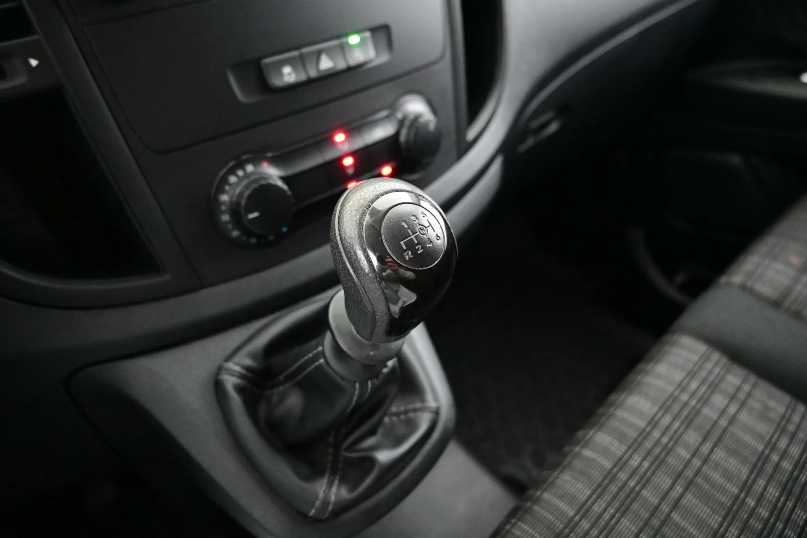 Car Image - 5GOZ1D8bISGKbxFwkfJOn6