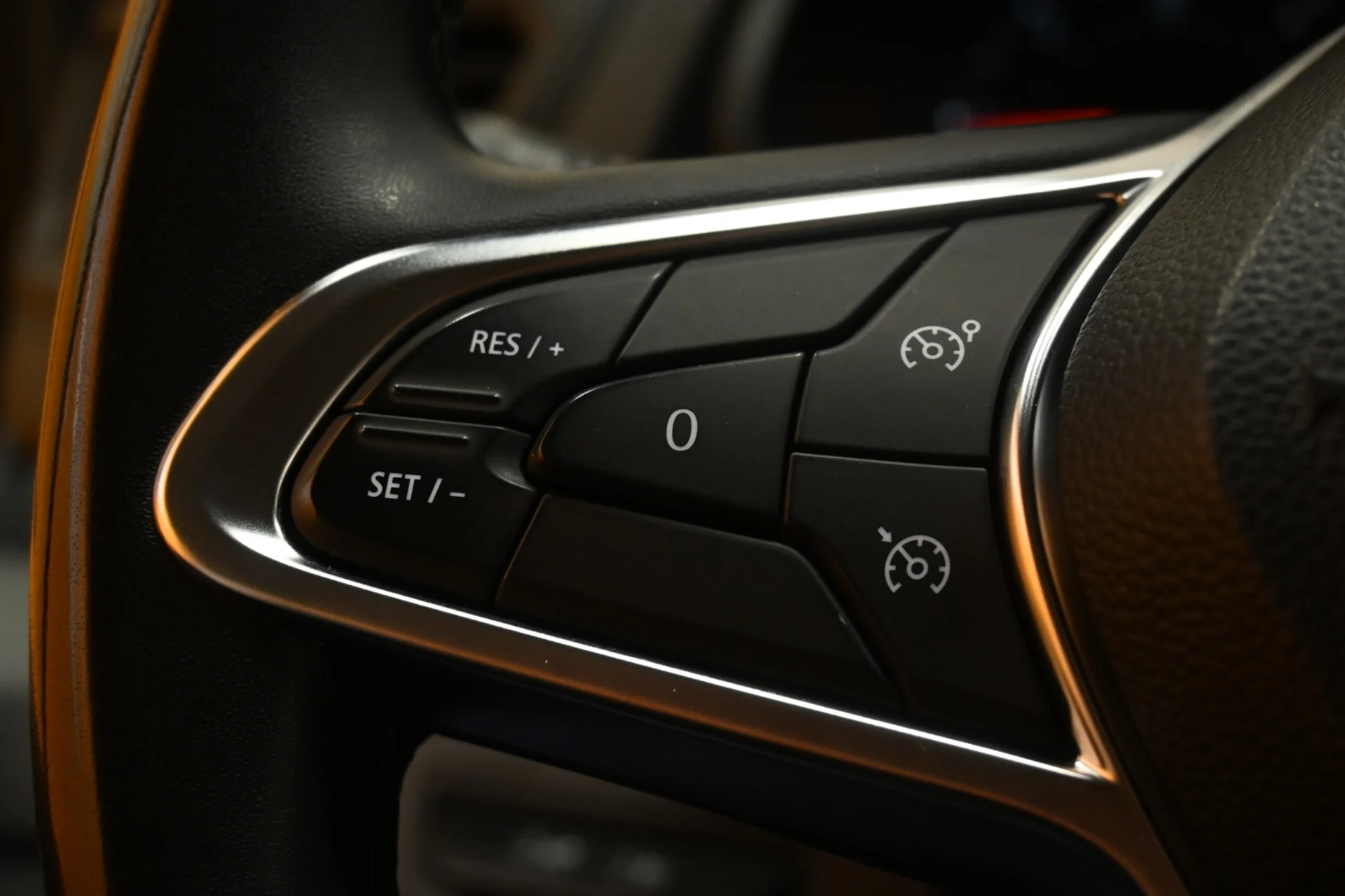 Car Image - 6YIPywrPttxs9B8KjM6snH