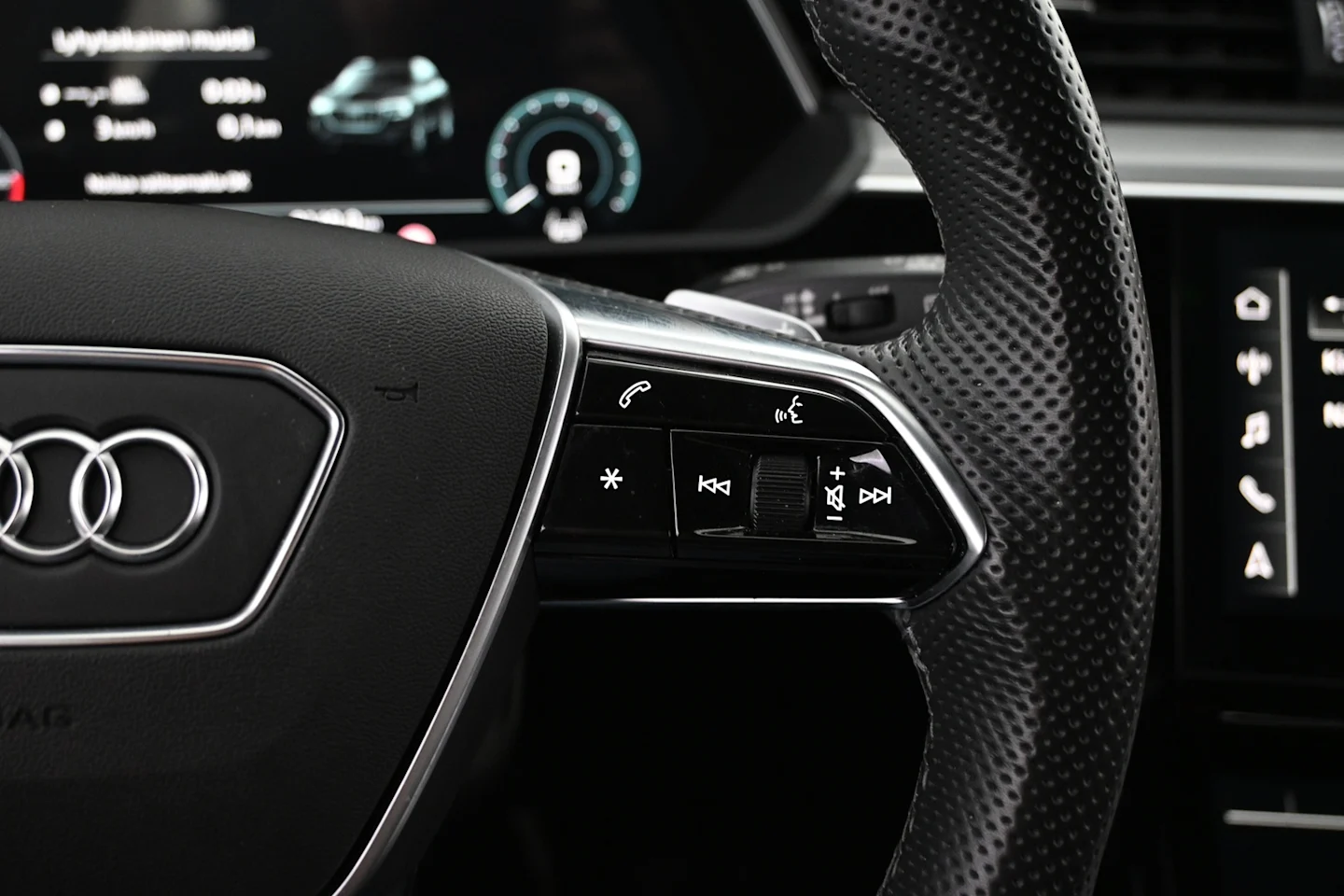 Car Image - 3k2y8c4jgCi7VT7V6WHUvK