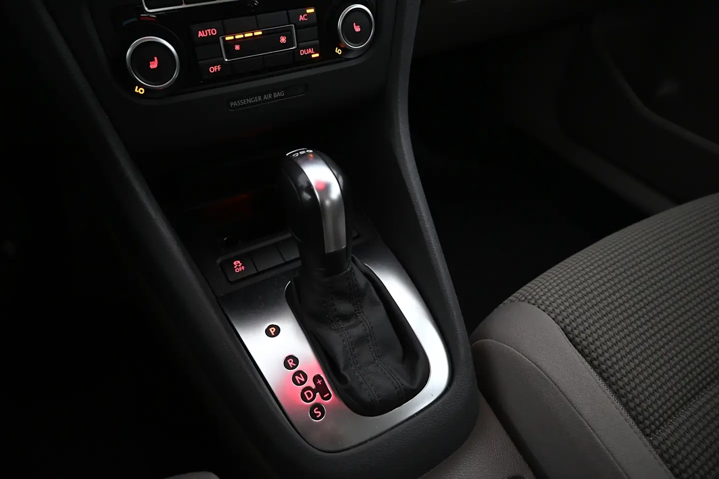 Car Image - 4ydmX9GJlrDawWgLW5DUWf