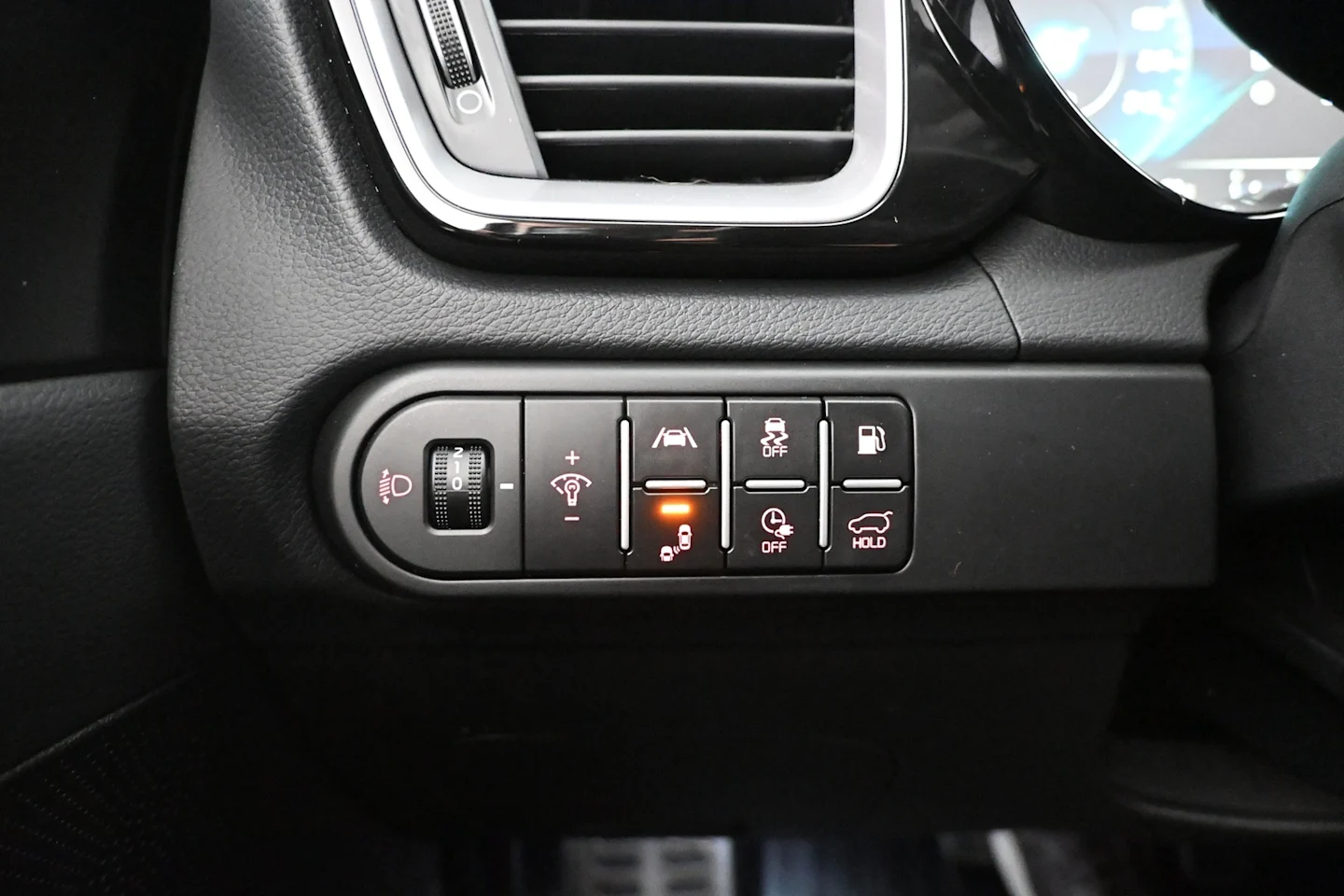 Car Image - cUIY3aQbSIhGFt5ql0gd8