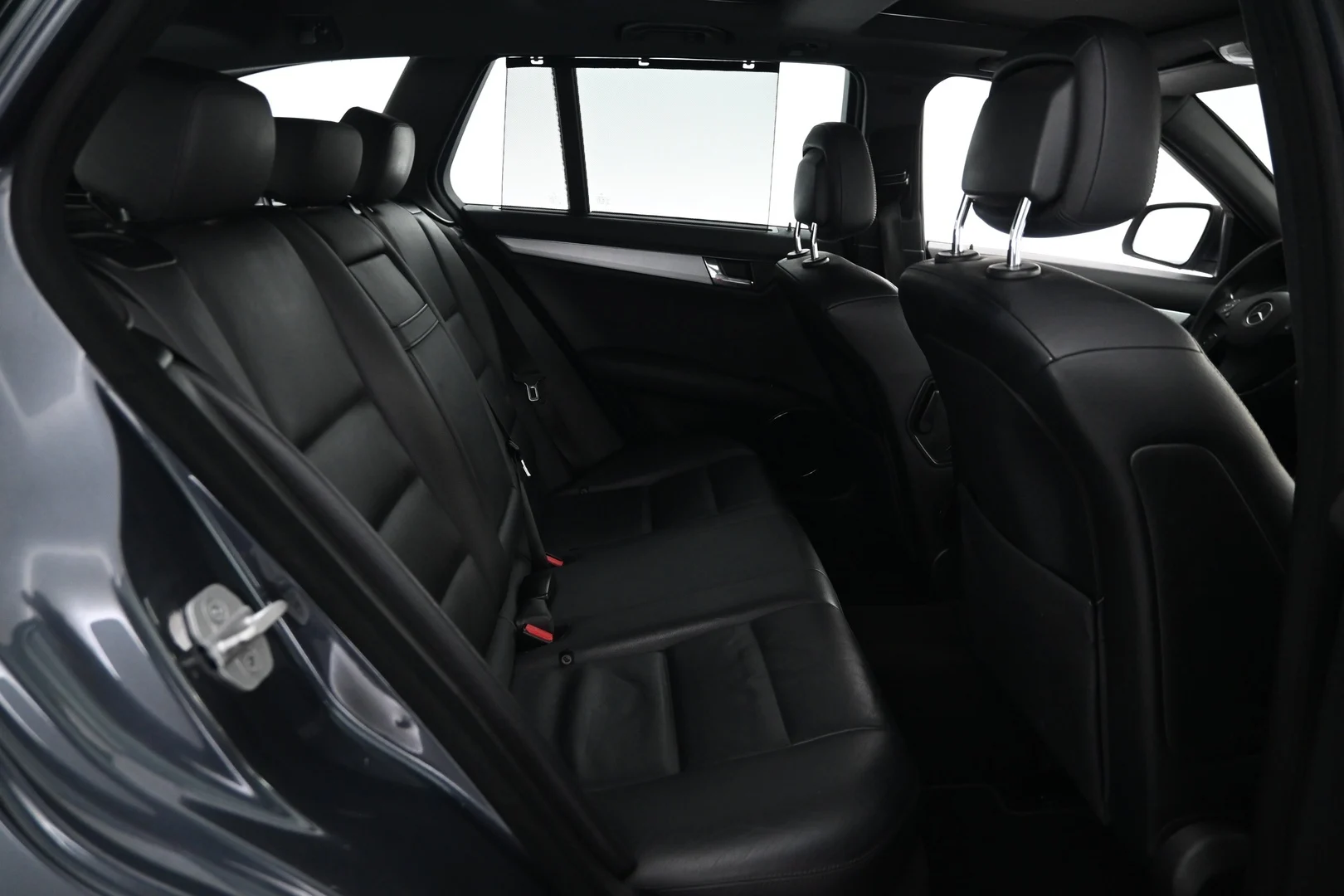 Car Image - MvbLfXewEC9pIBcFryfA8