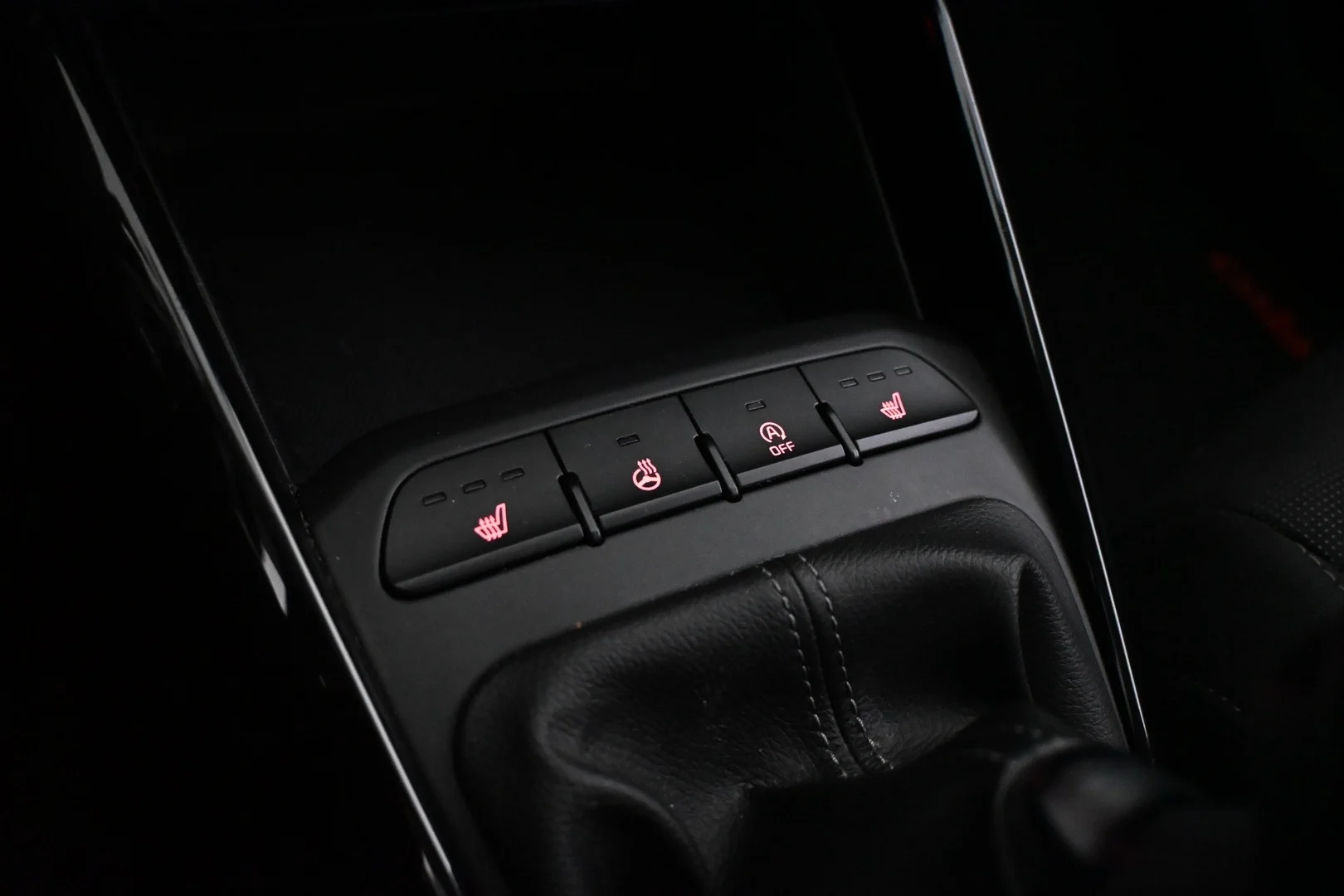 Car Image - 4oys6ahptyR1iaku3eb27A