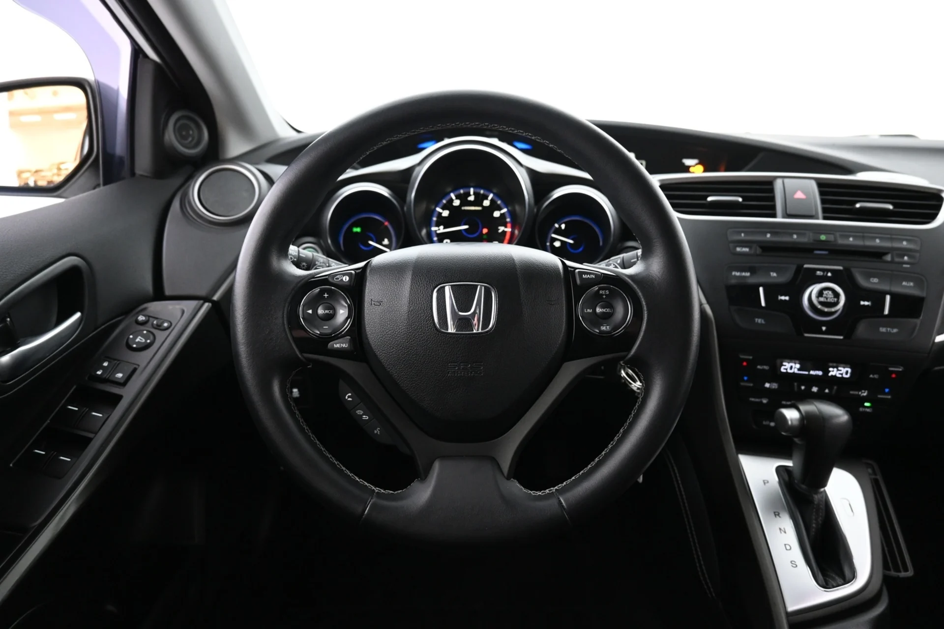 Car Image - 4r8Al0g90pnVeEegpDTiha