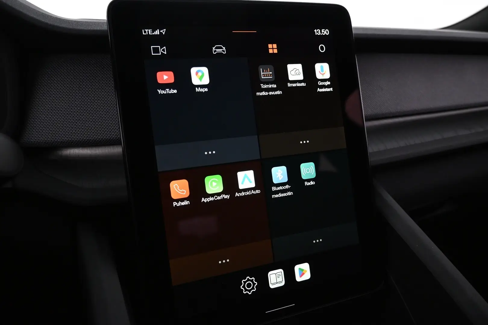 Car Image - VsGpJYWmYrrdjjQEwW49H