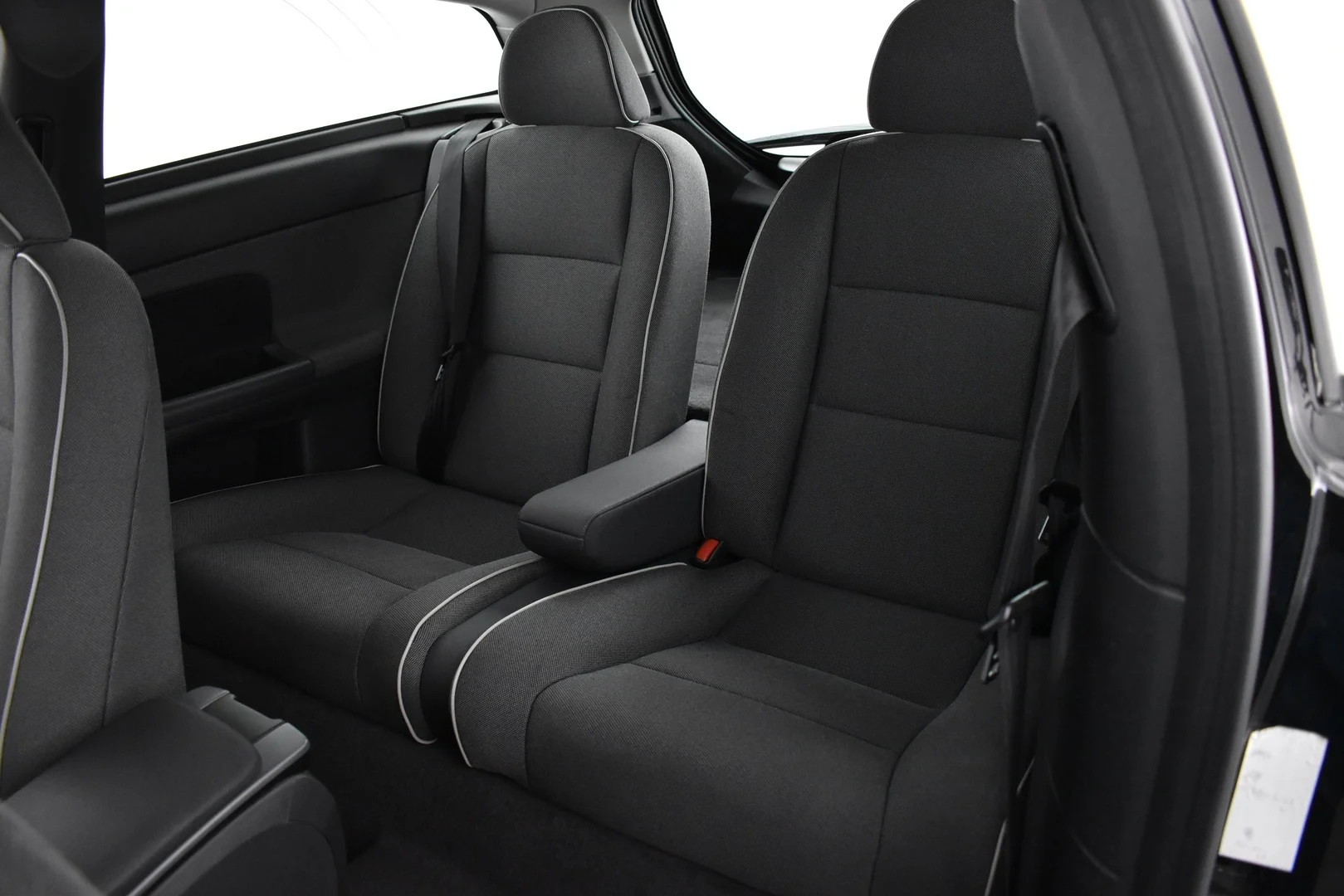 Car Image - 79ZMYmhG95RdWJI2LNxfYX