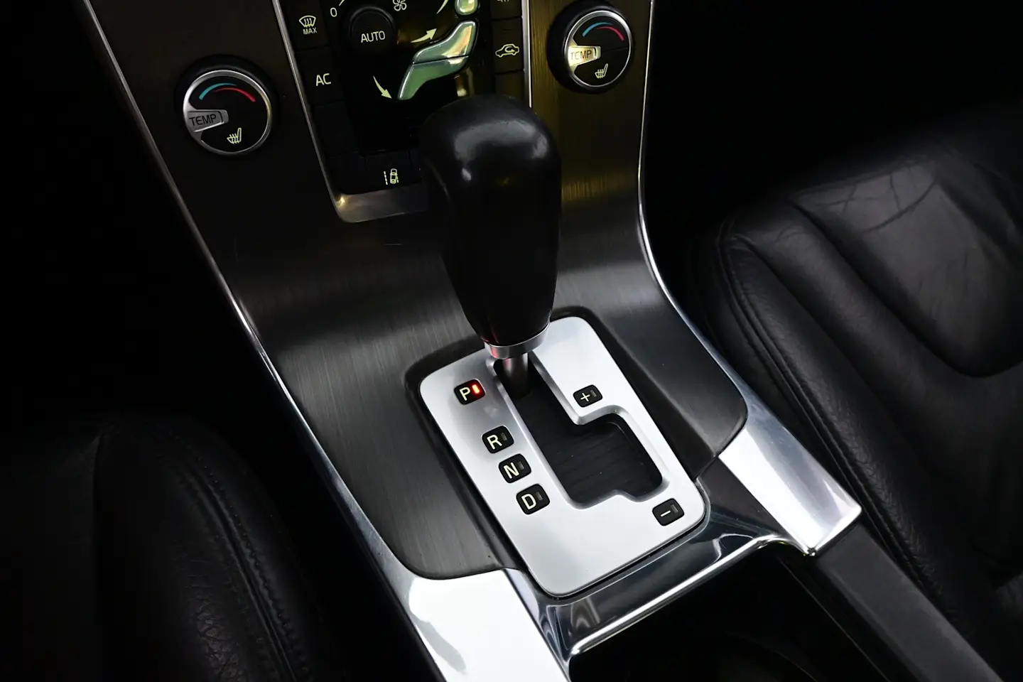 Car Image - 1H55PxkJiOo2zJN0CHLXNA