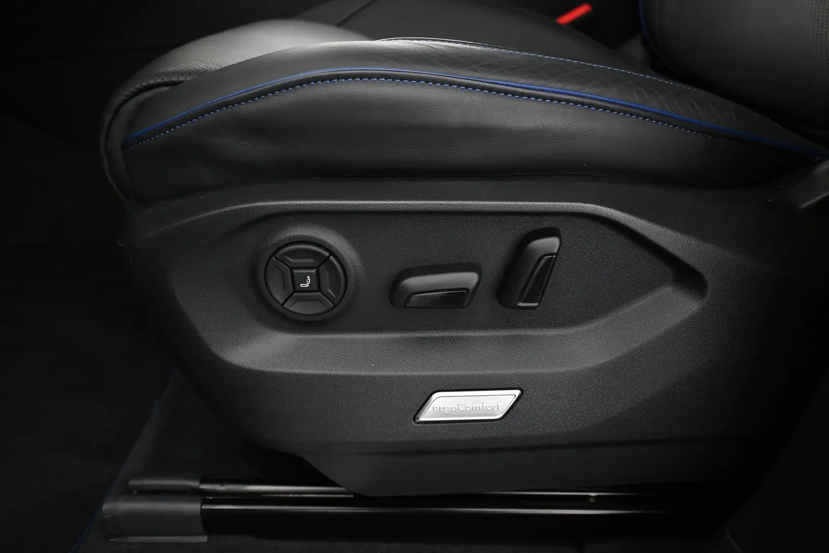 Car Image - 3cwf9xllwig3ahXUGKWHm7