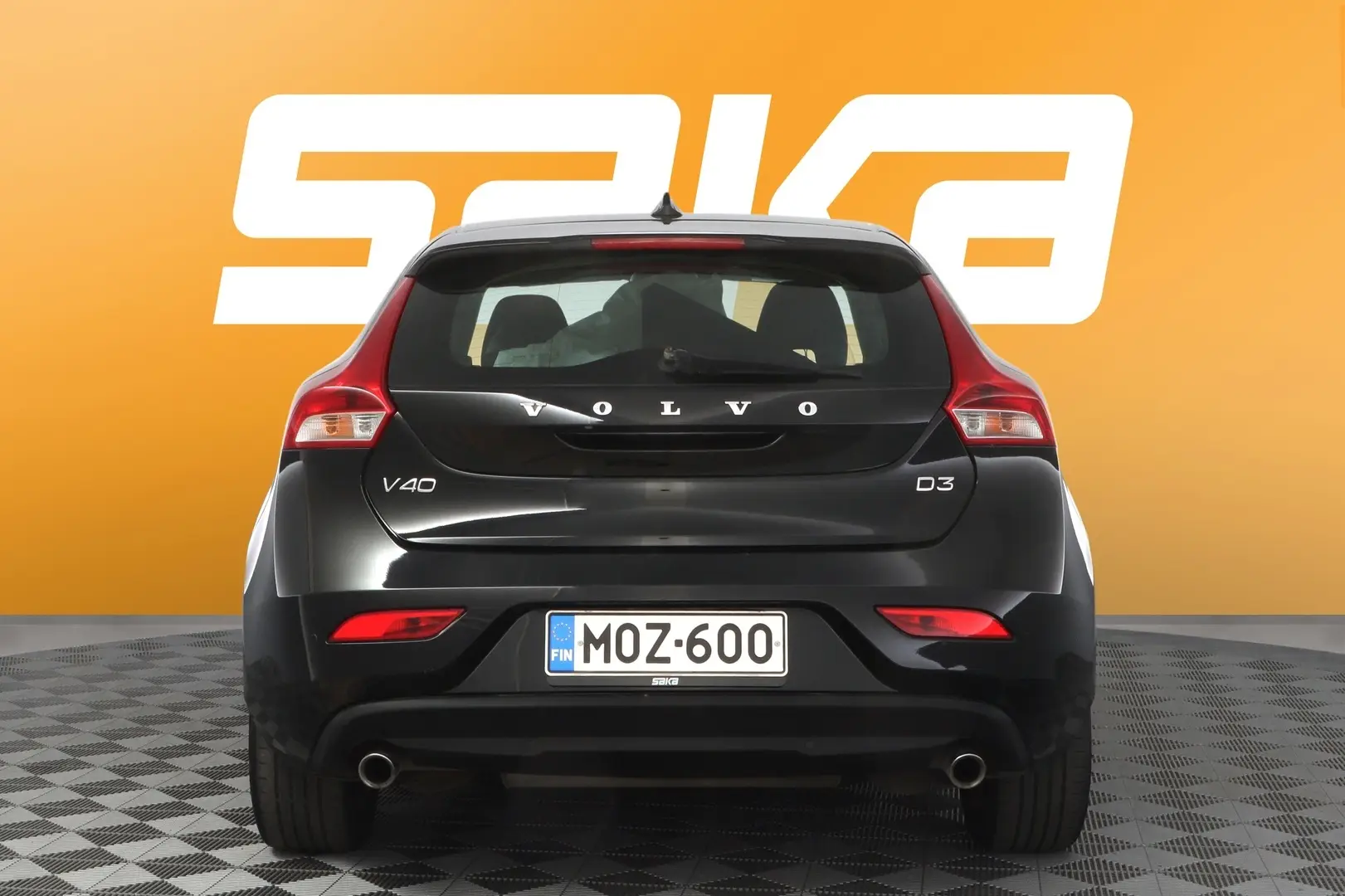 Car Image - Wg8SudLzlc9snLSM6mHfs