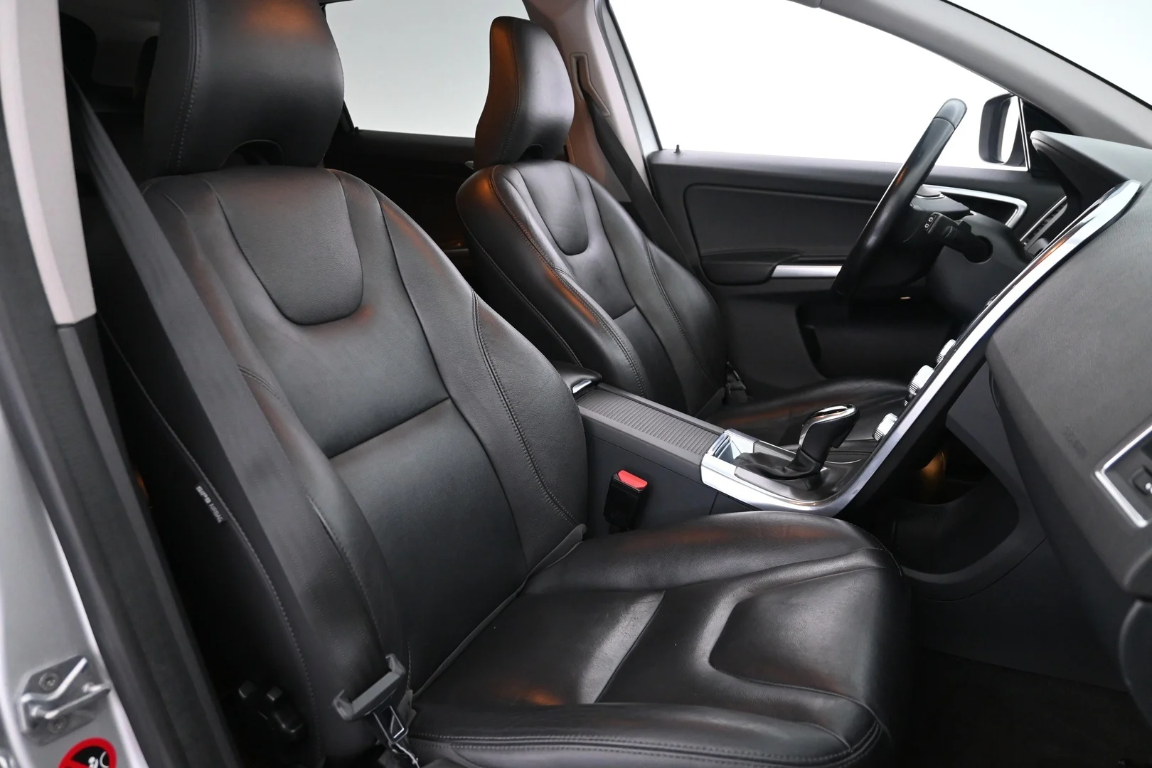 Car Image - 1MmKcRnWX9leAZVhRNl5sS