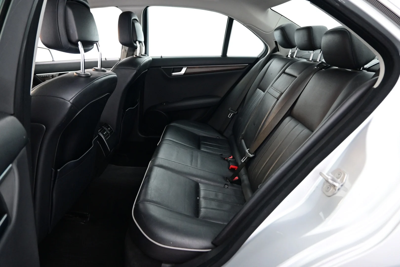 Car Image - 4ZQG9P2fOsITrXa26VBK7J