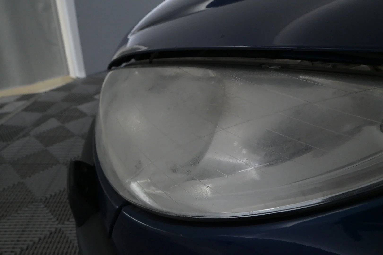 Car Image - yrDOatg1eYospqfY0FkOf
