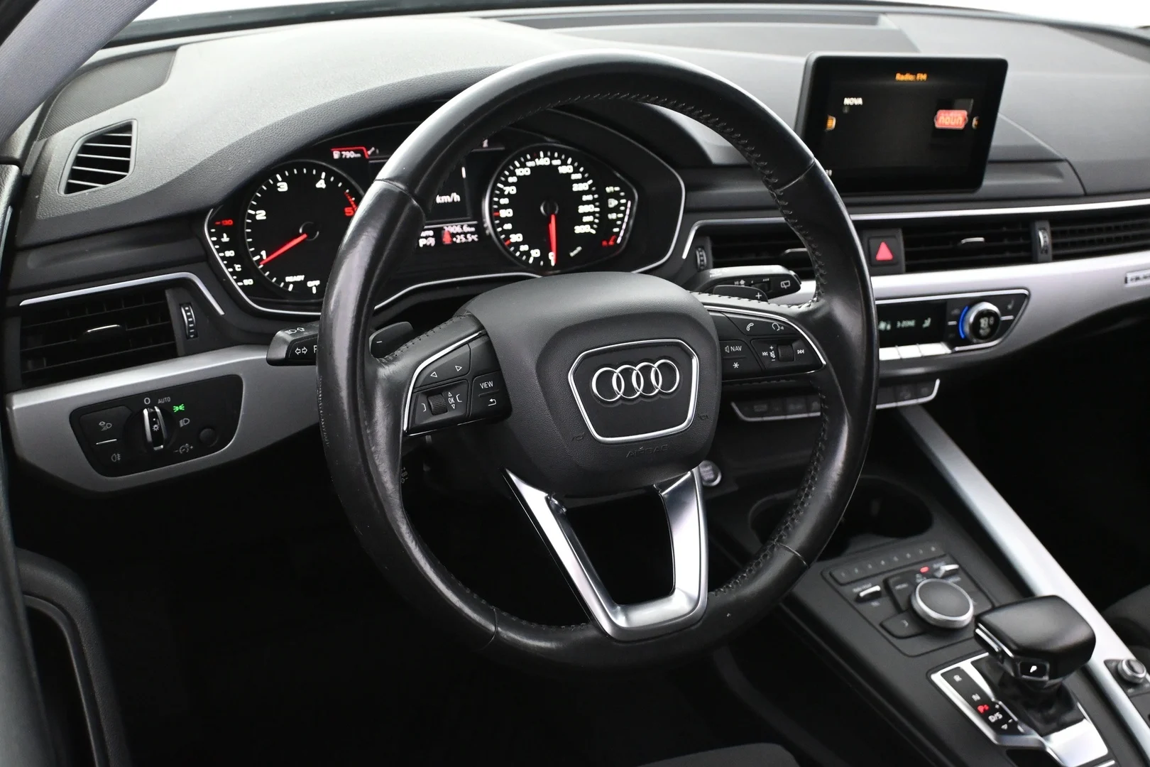 Car Image - 6ae4MQ0UAhgpIrHg5fHWhf