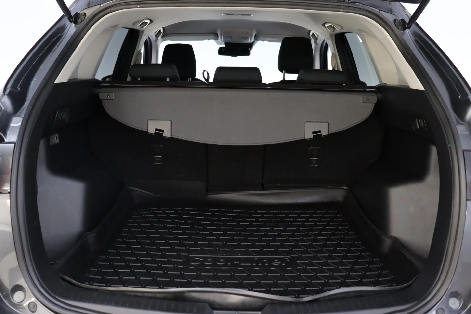 Car Image - 2f9E4gypmXVGtyuYMIAChY