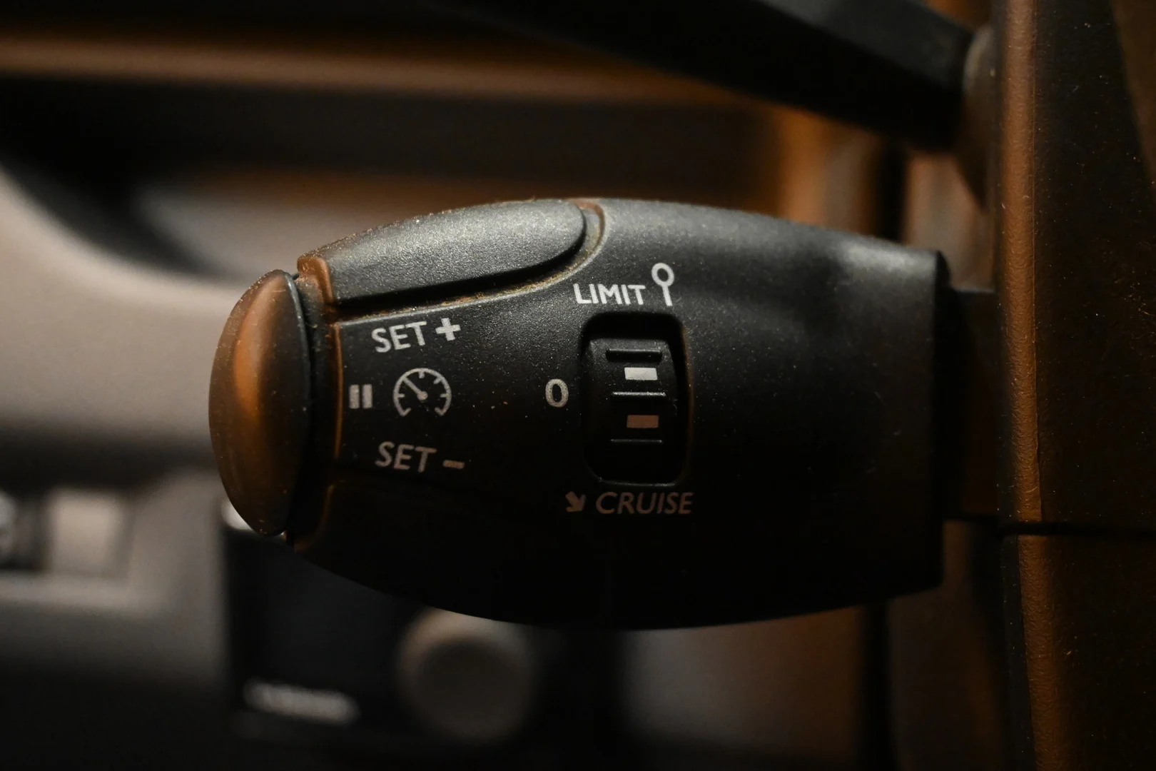 Car Image - 1kX3VQB4ncQfCmPfe7slfB