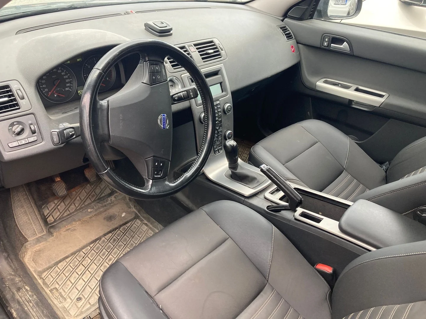 Car Image - 6npGpo7kCKBX5c6MdZCy6d