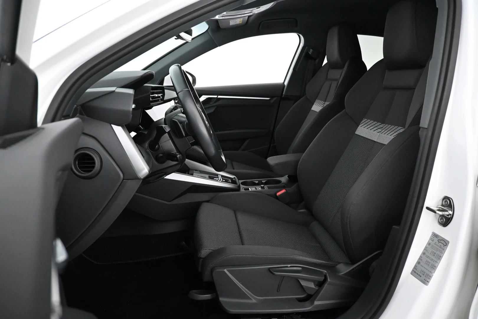 Car Image - 5JkbNJsACABs4EvYqbKWEU