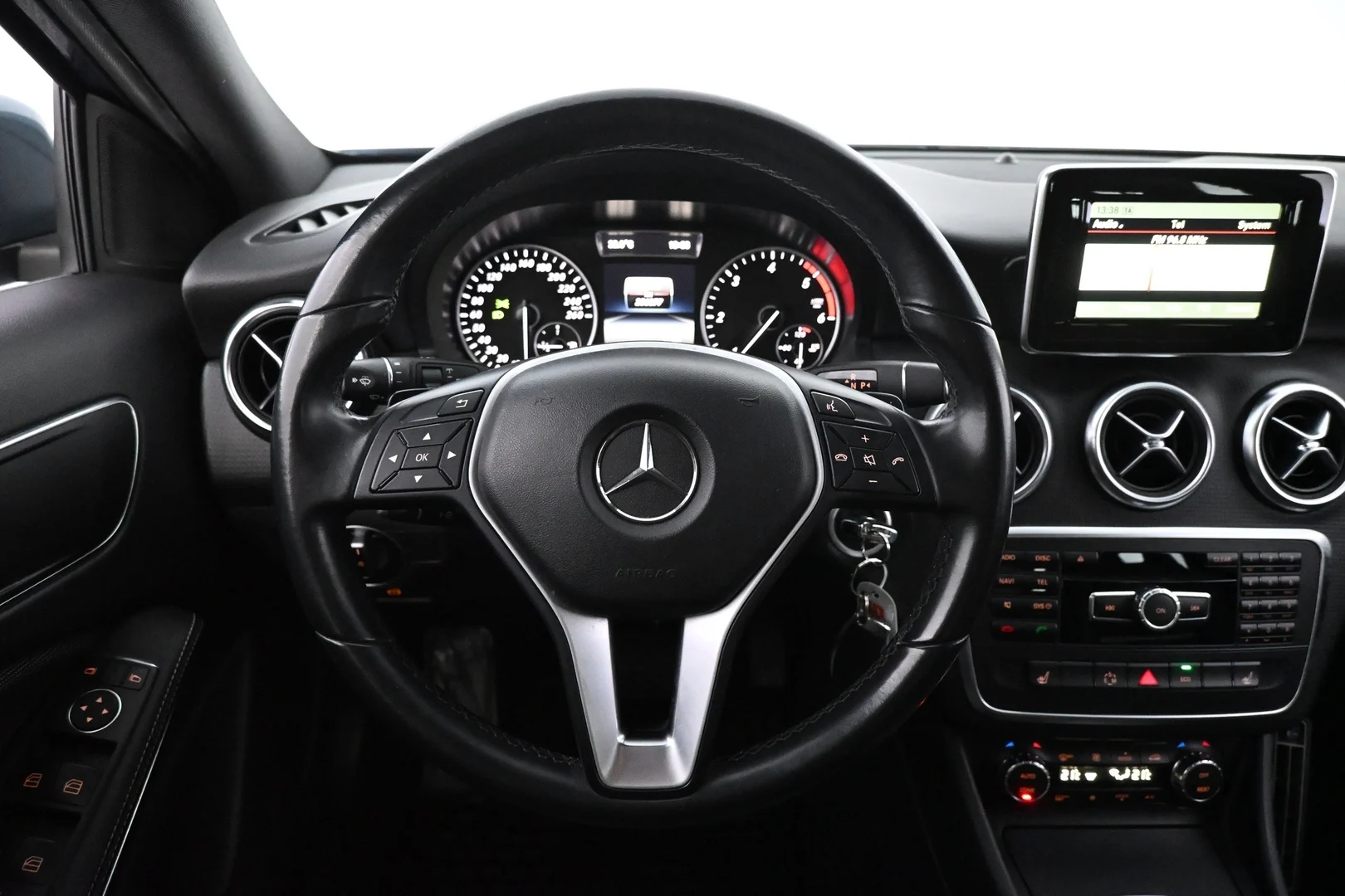 Car Image - 5N2u8DTNKAOZmSnkKHX6qc