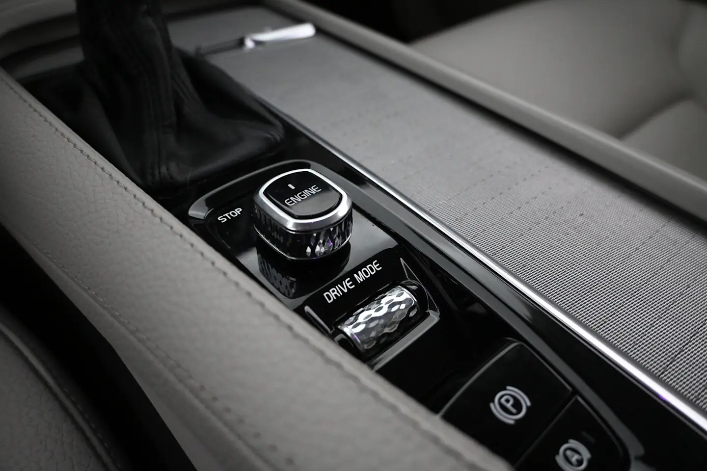 Car Image - 1ZsSImT0xSCrOJRwrcAZzL