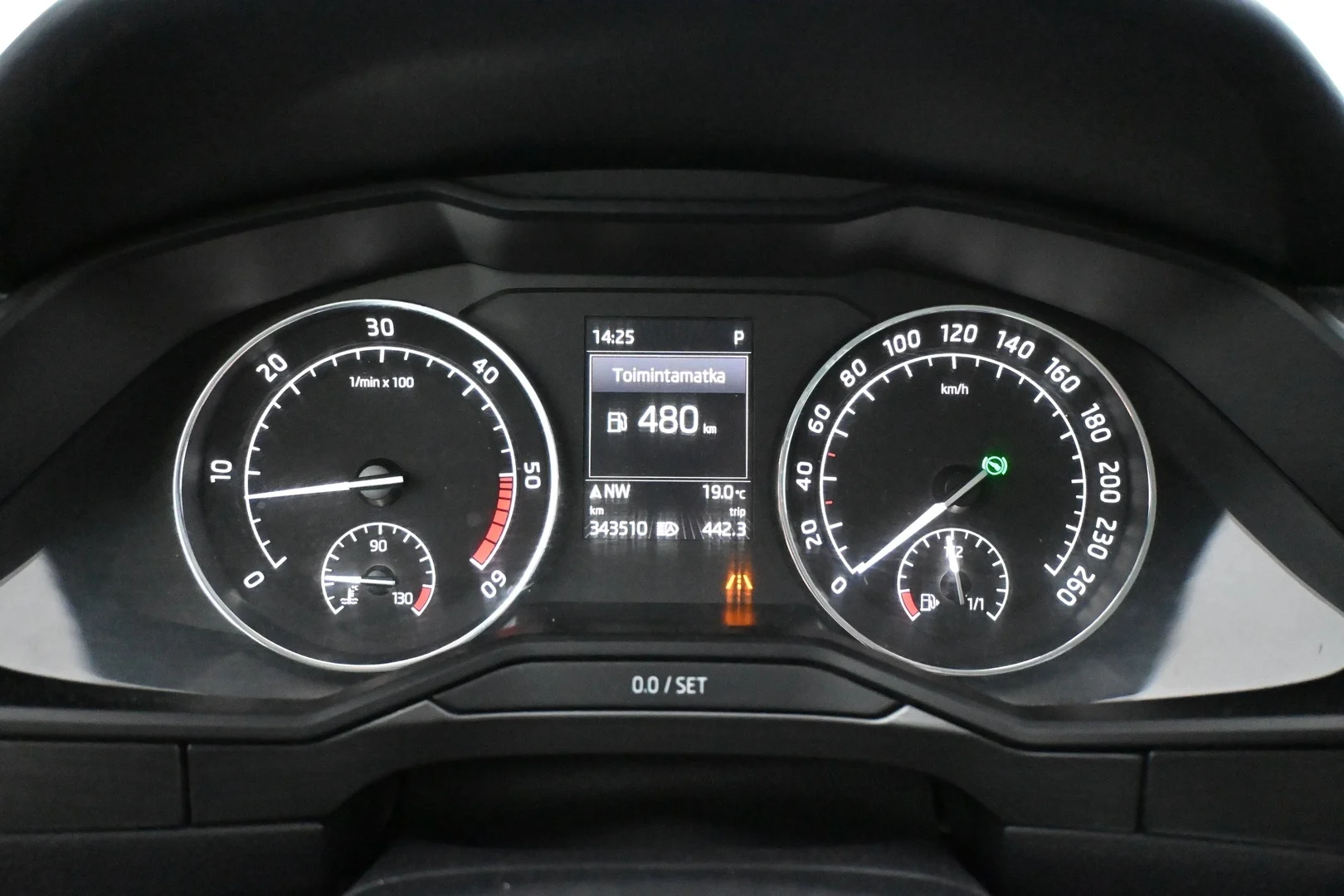 Car Image - lk2dHzc1NX635RBtsq0TI
